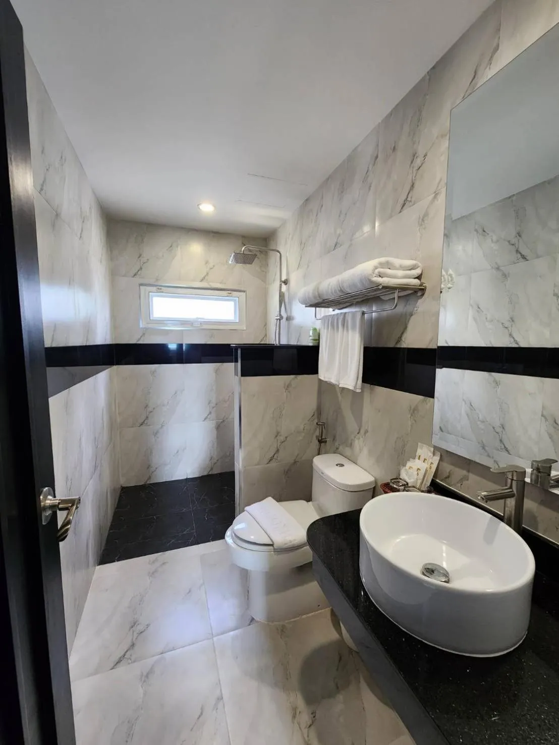 Bathroom in LHC HOTEL AND RESORT