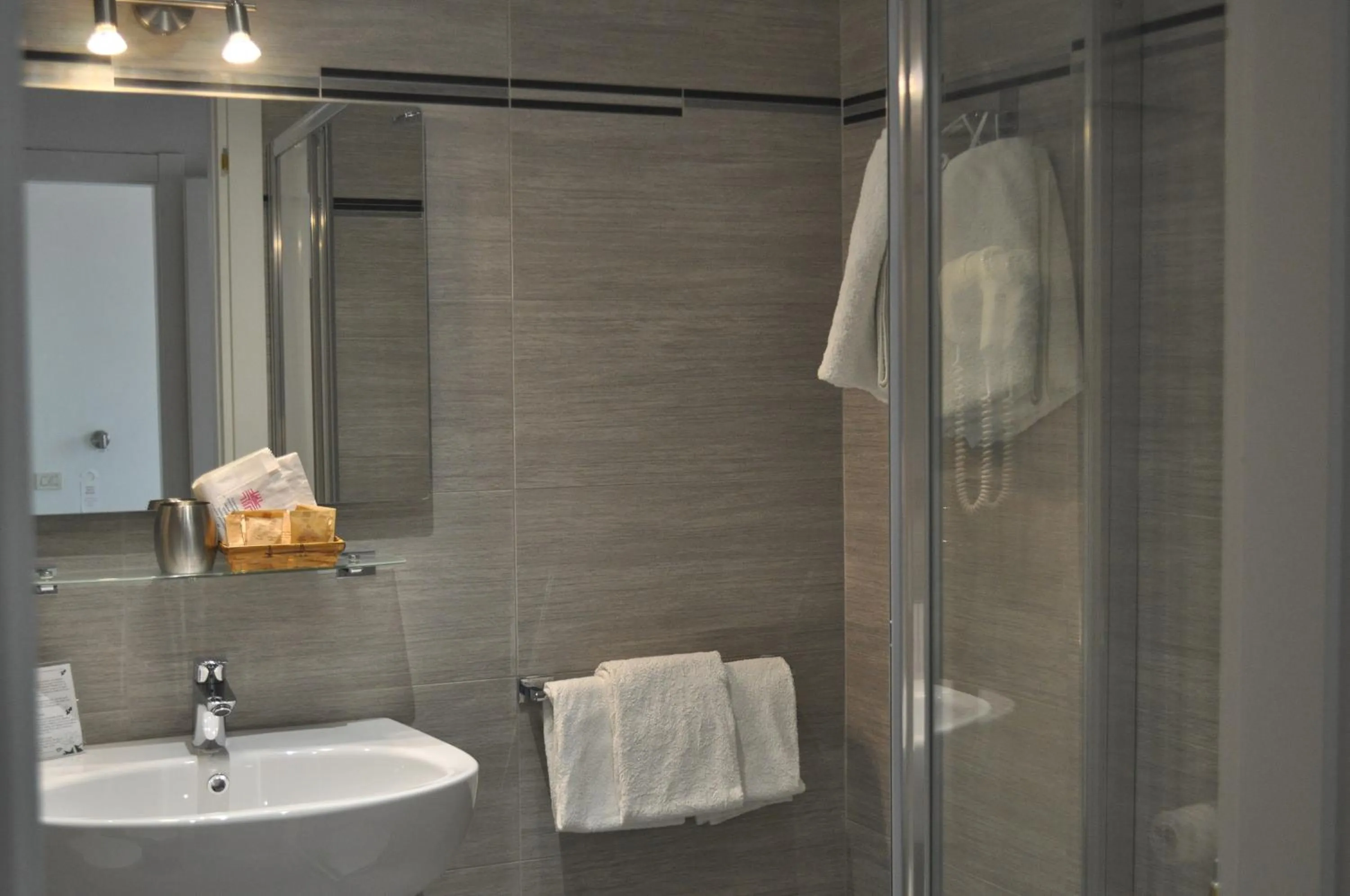 Bathroom in Hotel Boncardo