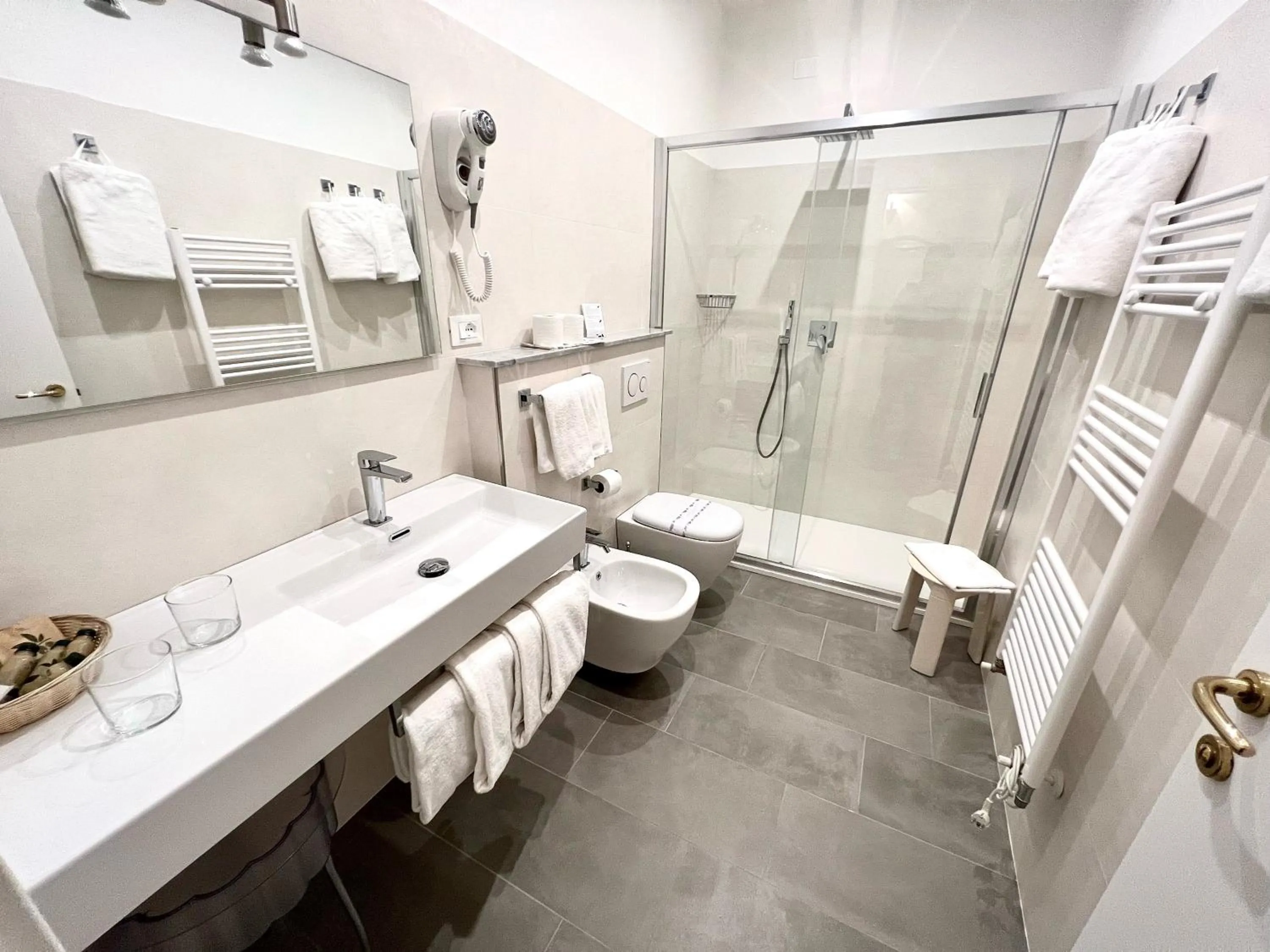 Restaurant/places to eat in Hotel Boncardo