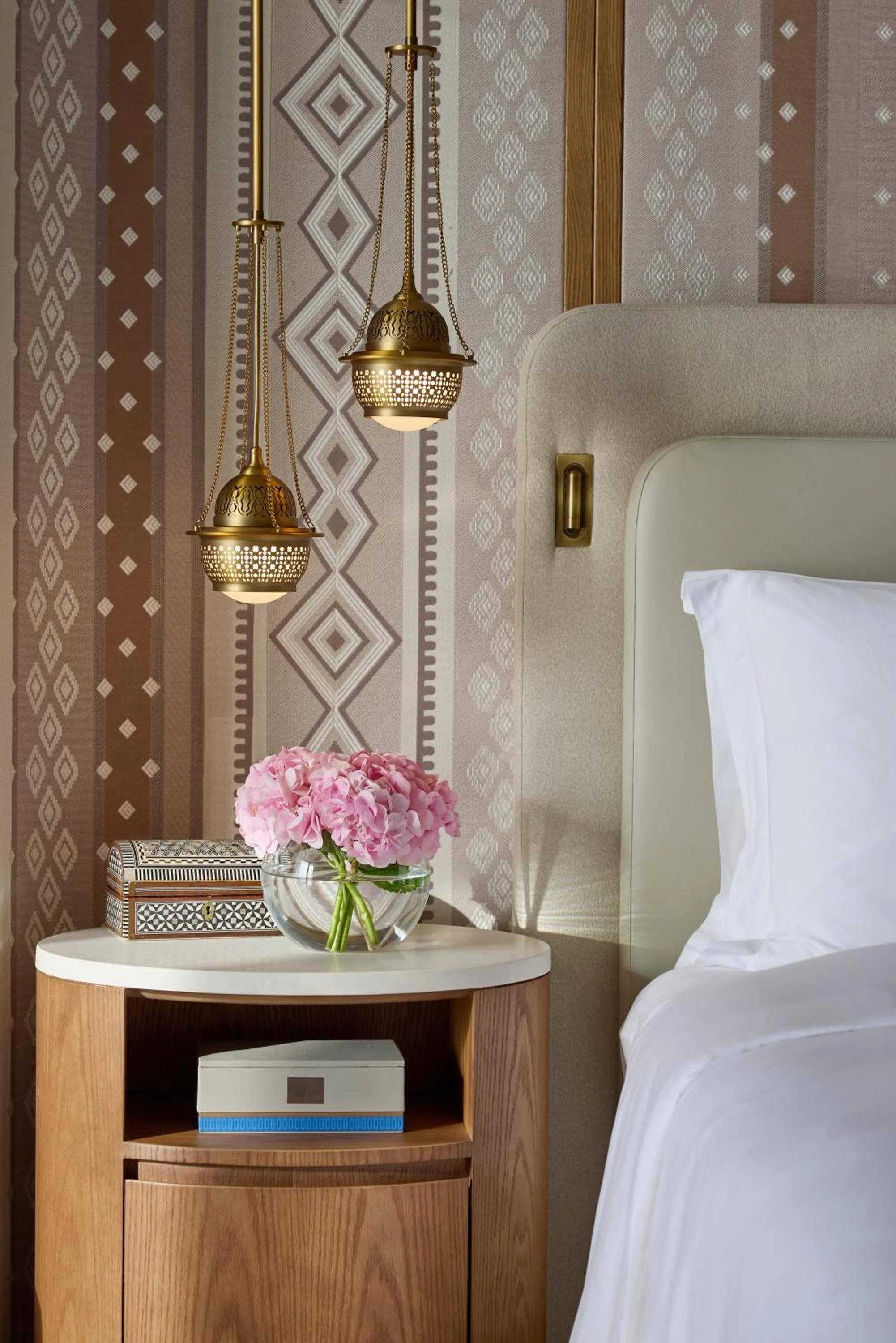Bed in Mandarin Oriental, Muscat