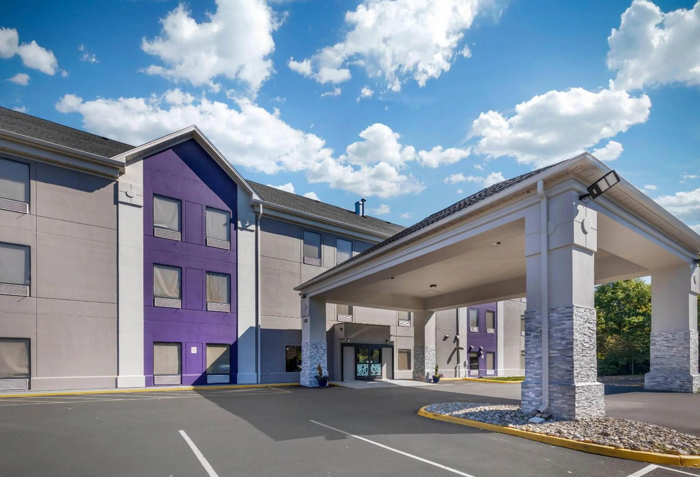 Property building in Sleep Inn