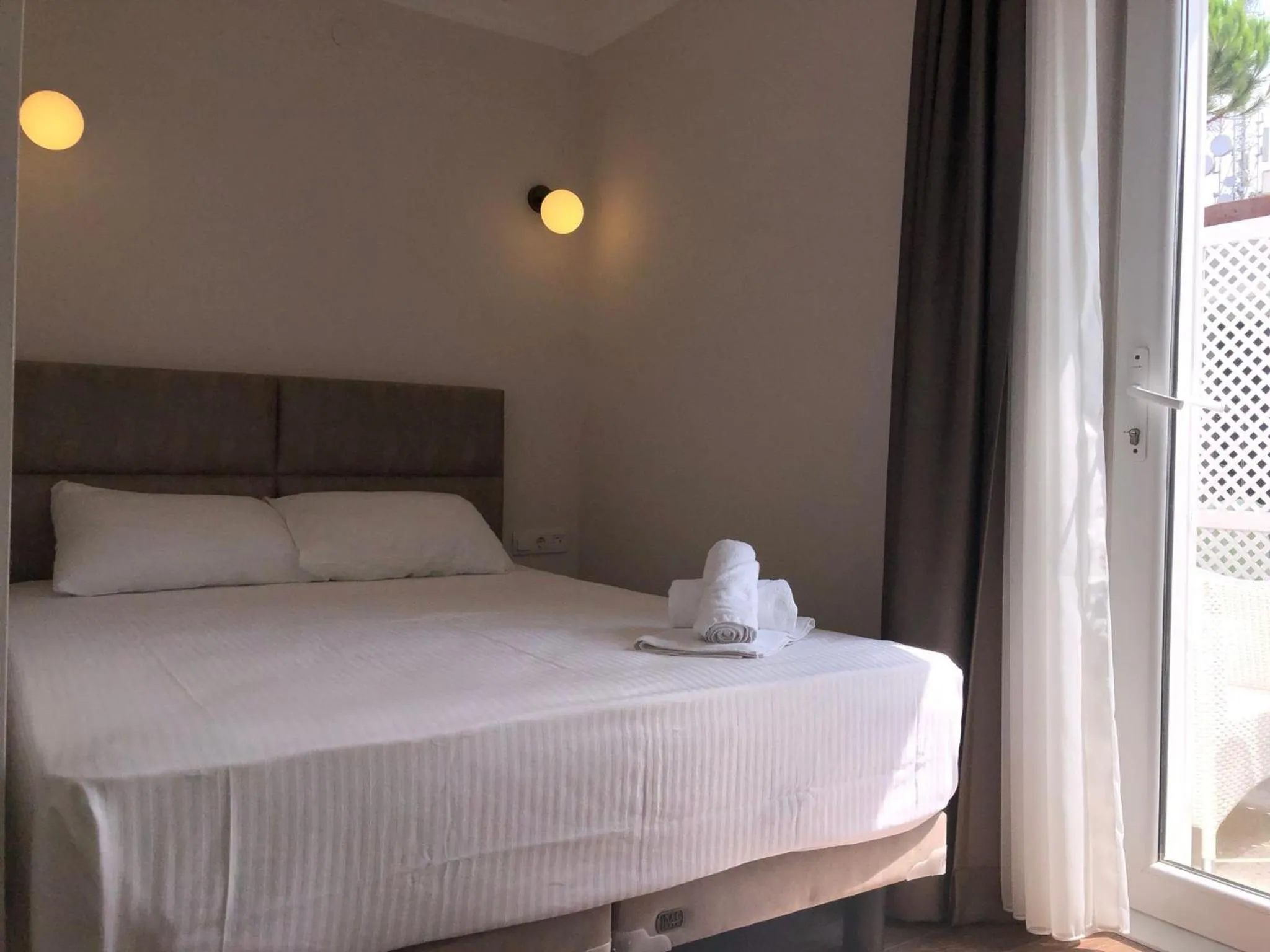 hi HOTEL IVY BÜYÜKADA