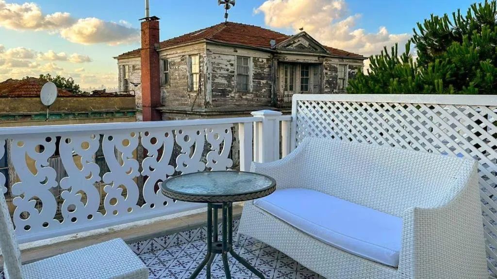 hi HOTEL IVY BÜYÜKADA