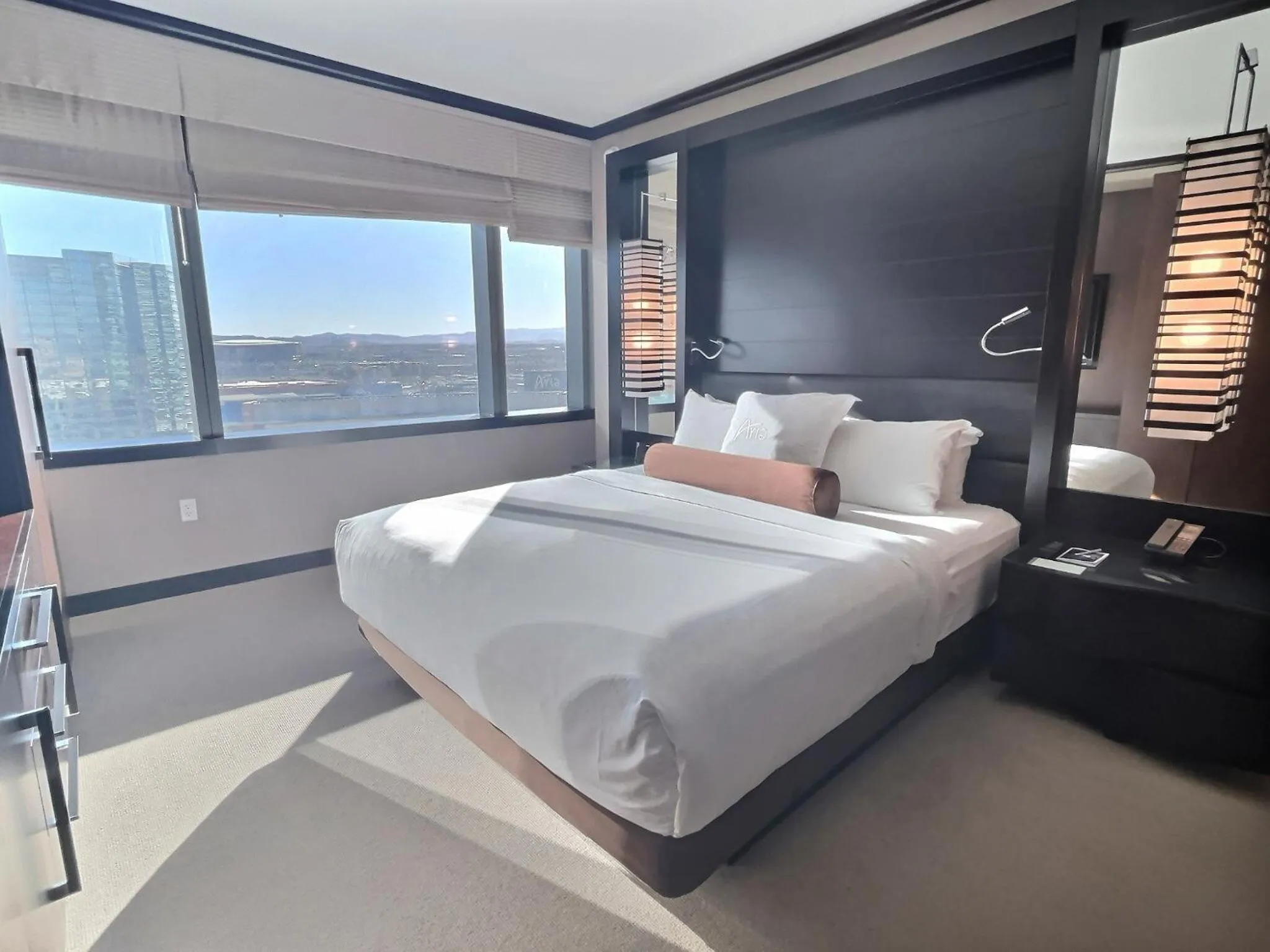 Bed in Jet Luxury at The Vdara