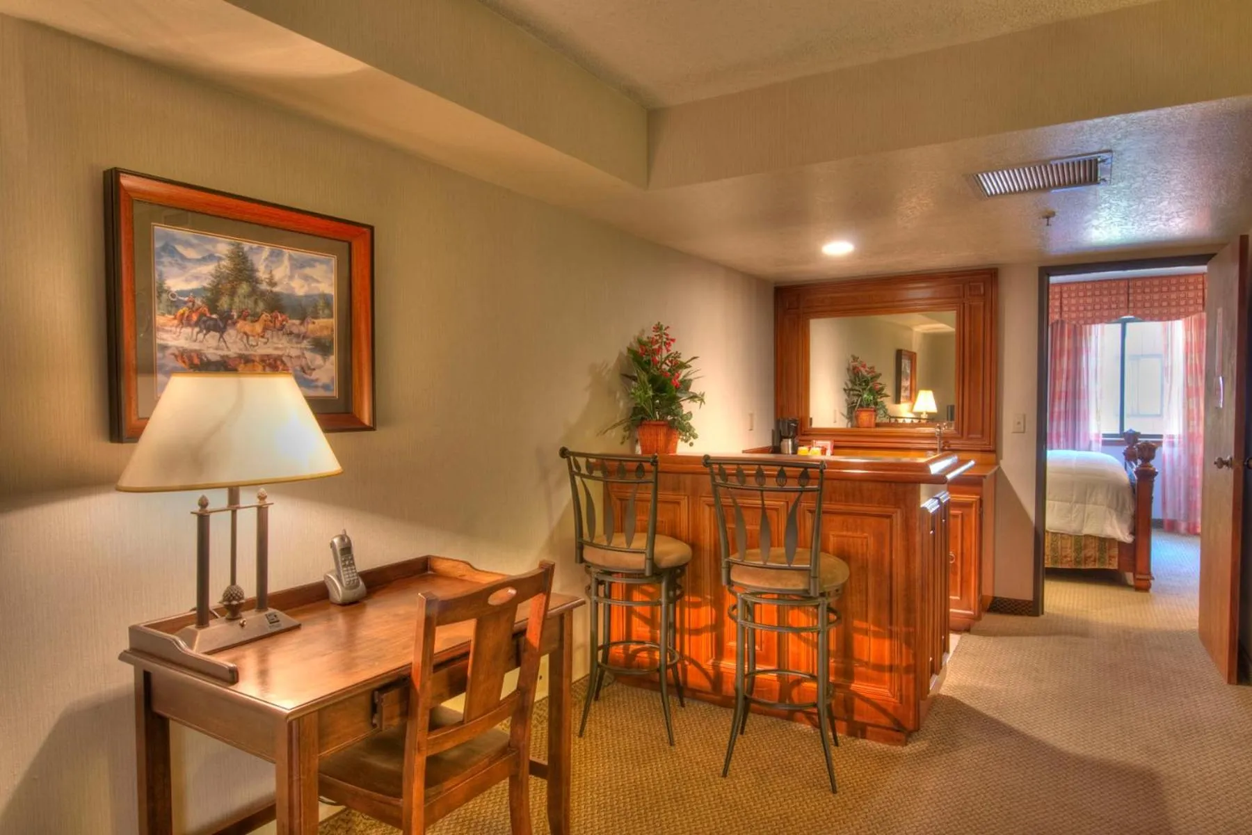 Seating area in MCM Elegante Suites Abilene