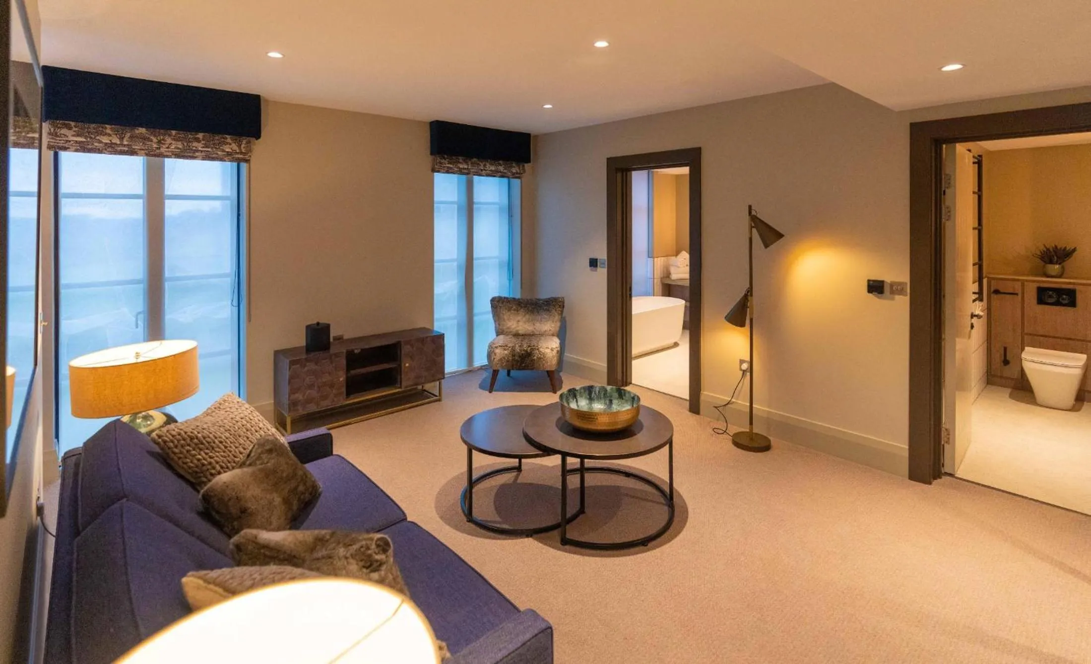 Seating area, Bed in Bailiffgate Hotel