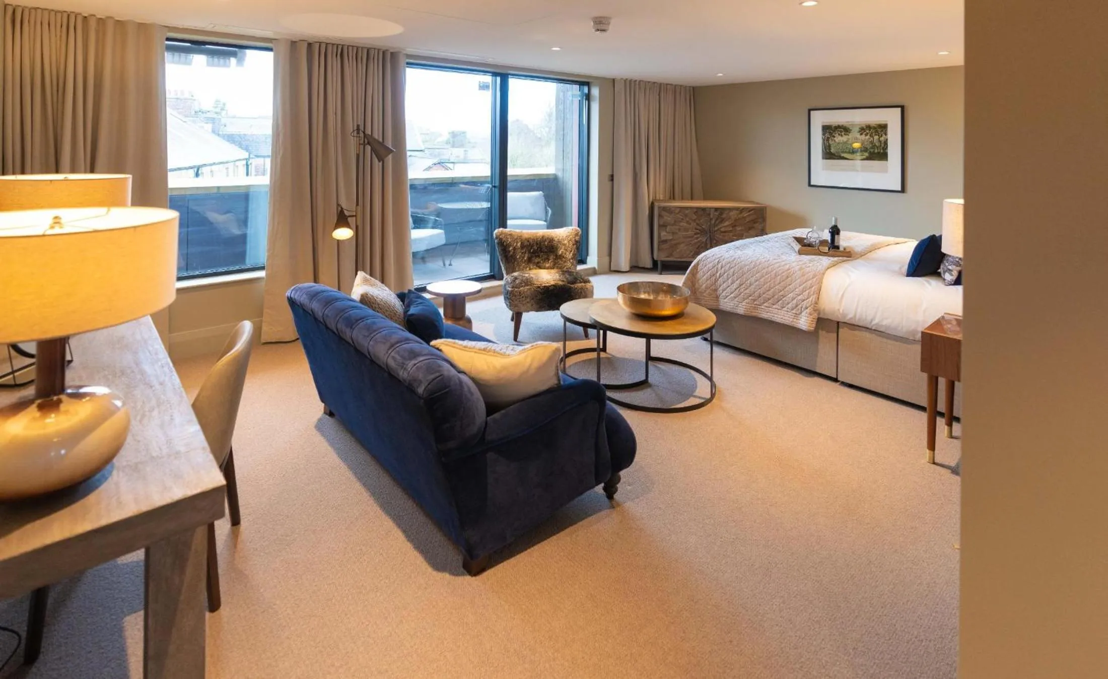 Seating area, Bed in Bailiffgate Hotel