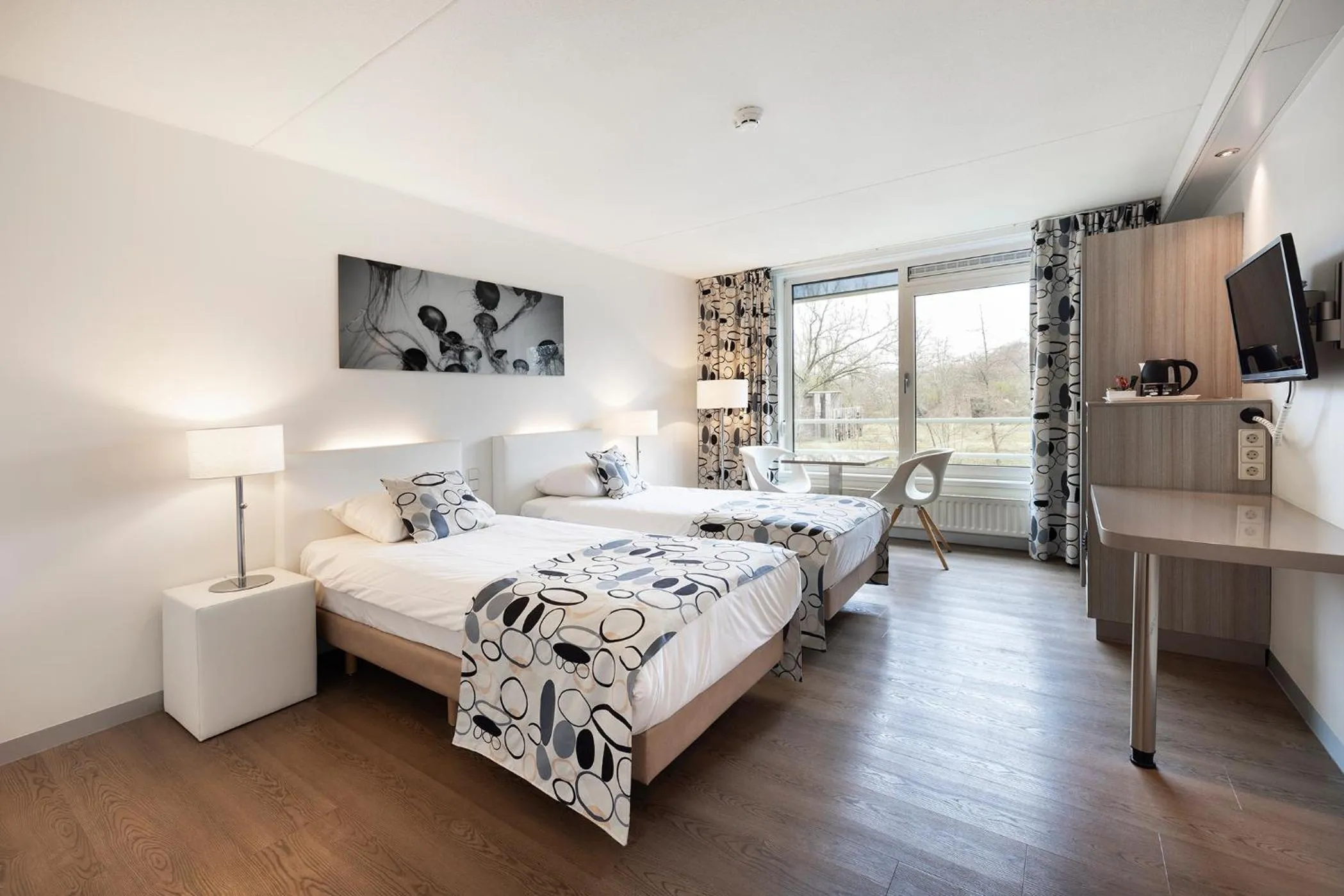 Bed in Hotel Mitland