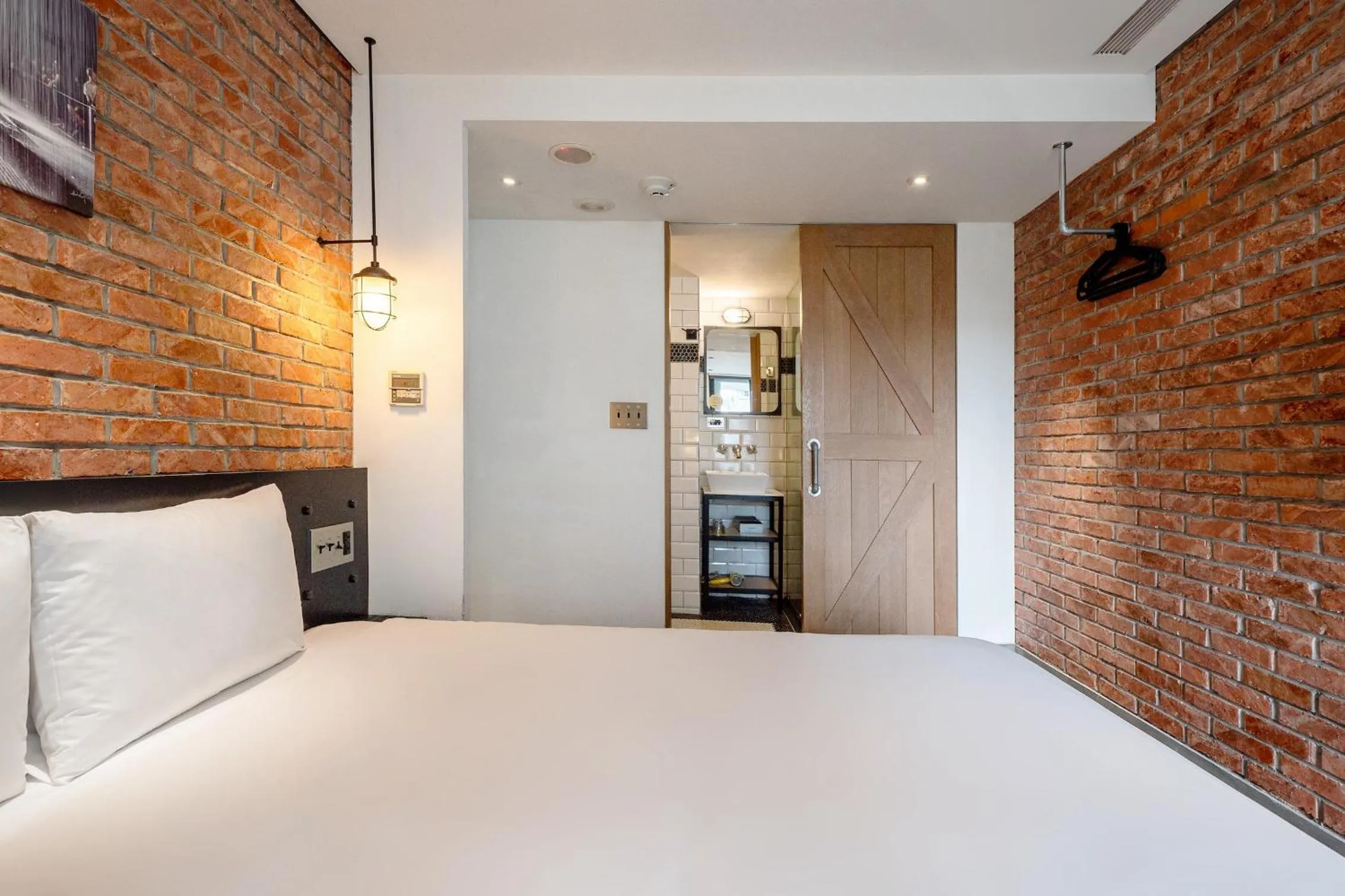 Bed in CHECK inn Taipei Songjiang