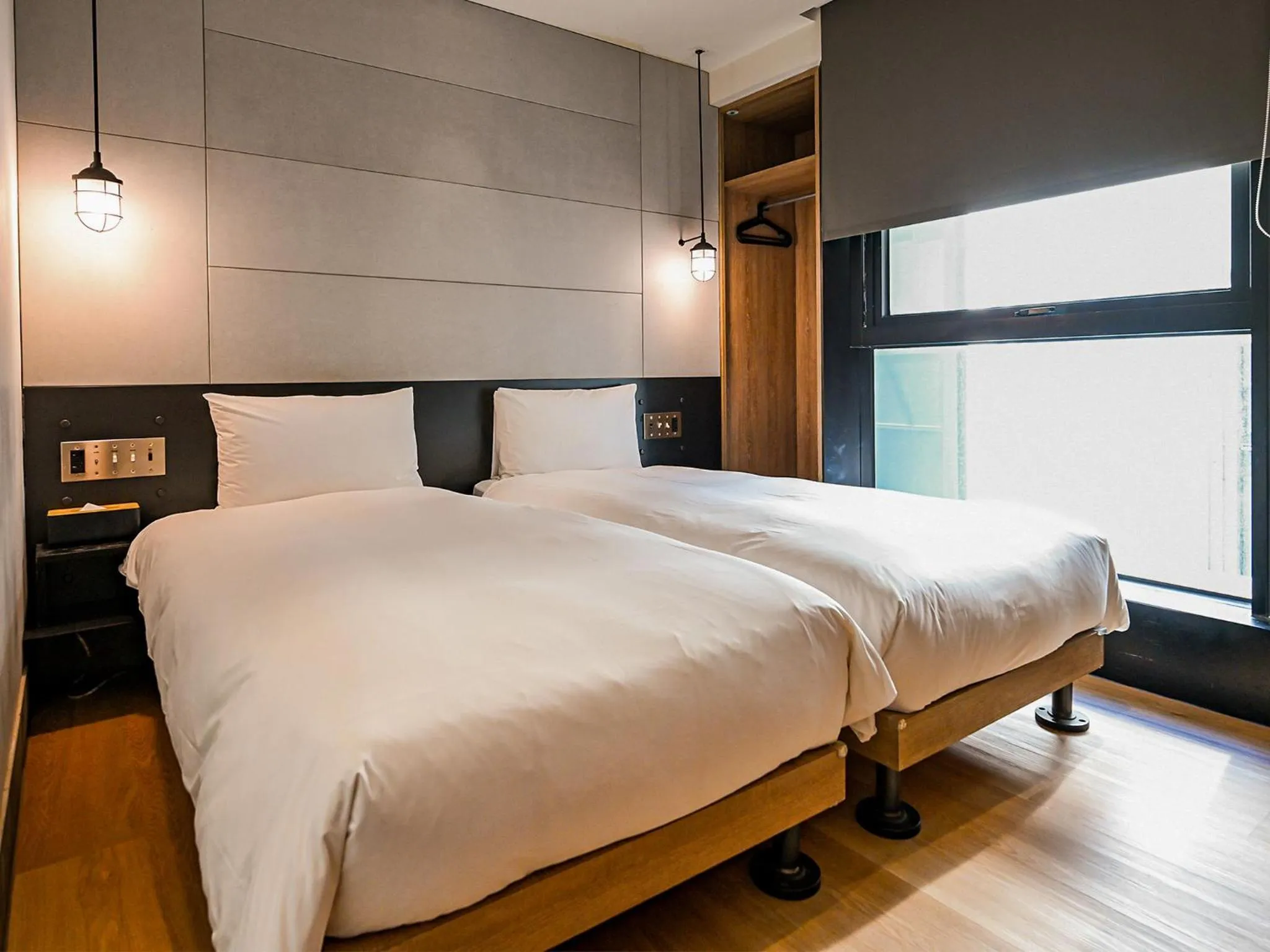 Photo of the whole room, Bed in CHECK inn Taipei Songjiang
