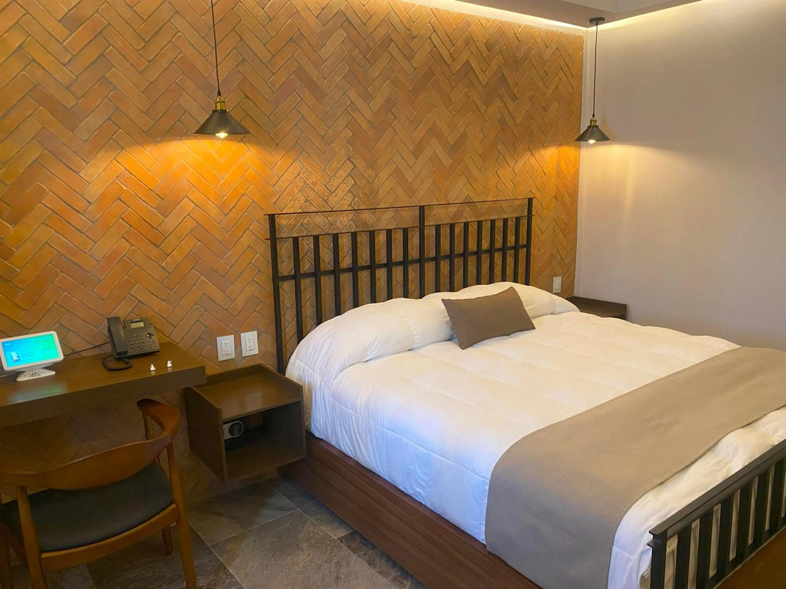 View (from property/room), Bed in Hotel Boutique Divino Sol