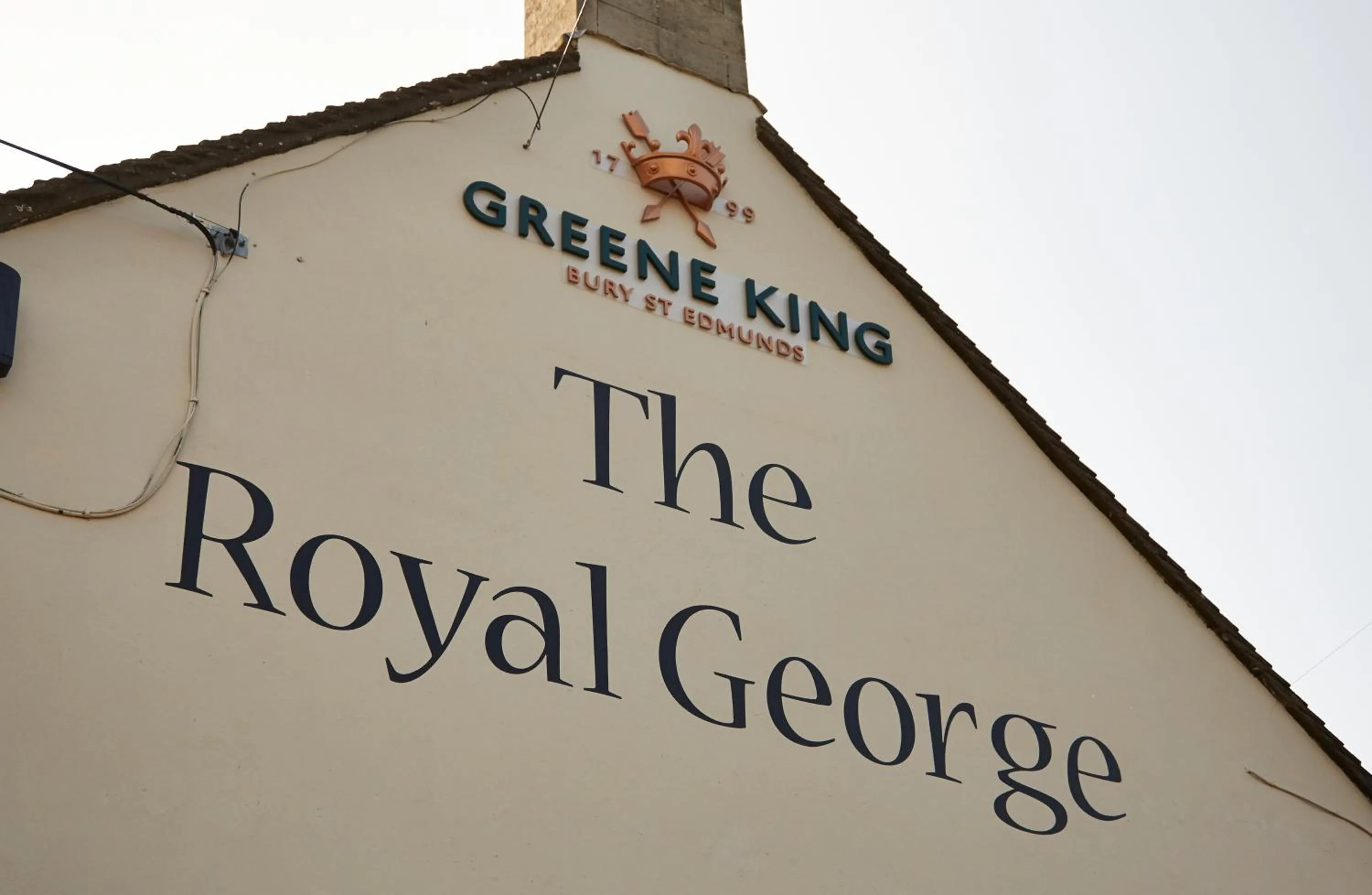 Logo/Certificate/Sign in Royal George Hotel by Greene King Inns