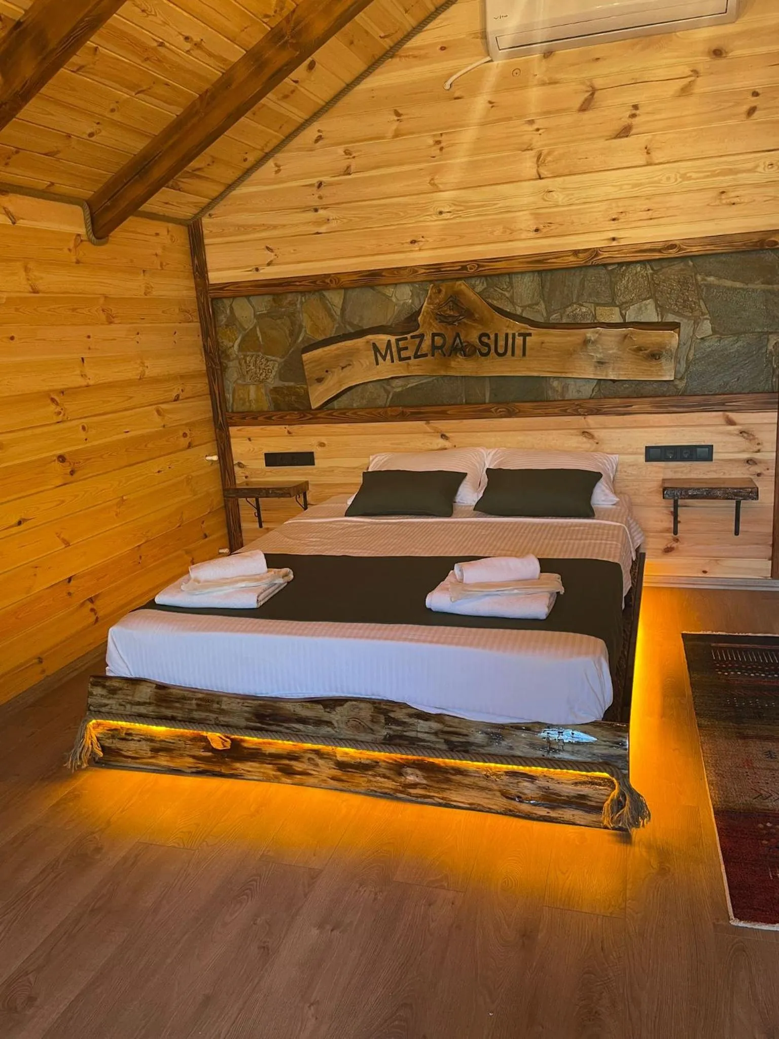 Bed in Mezrasuit Bungalov
