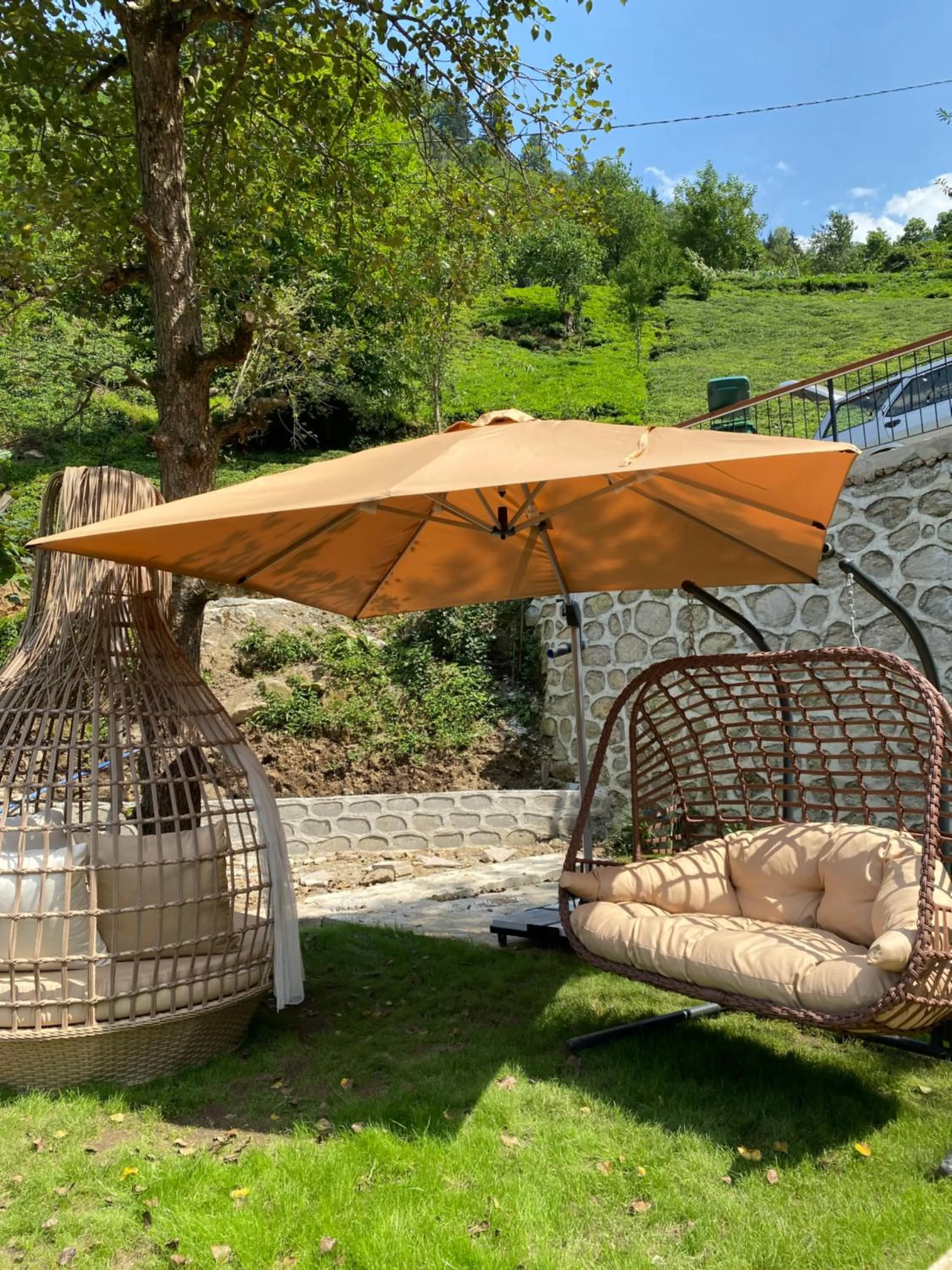 Day in Mezrasuit Bungalov