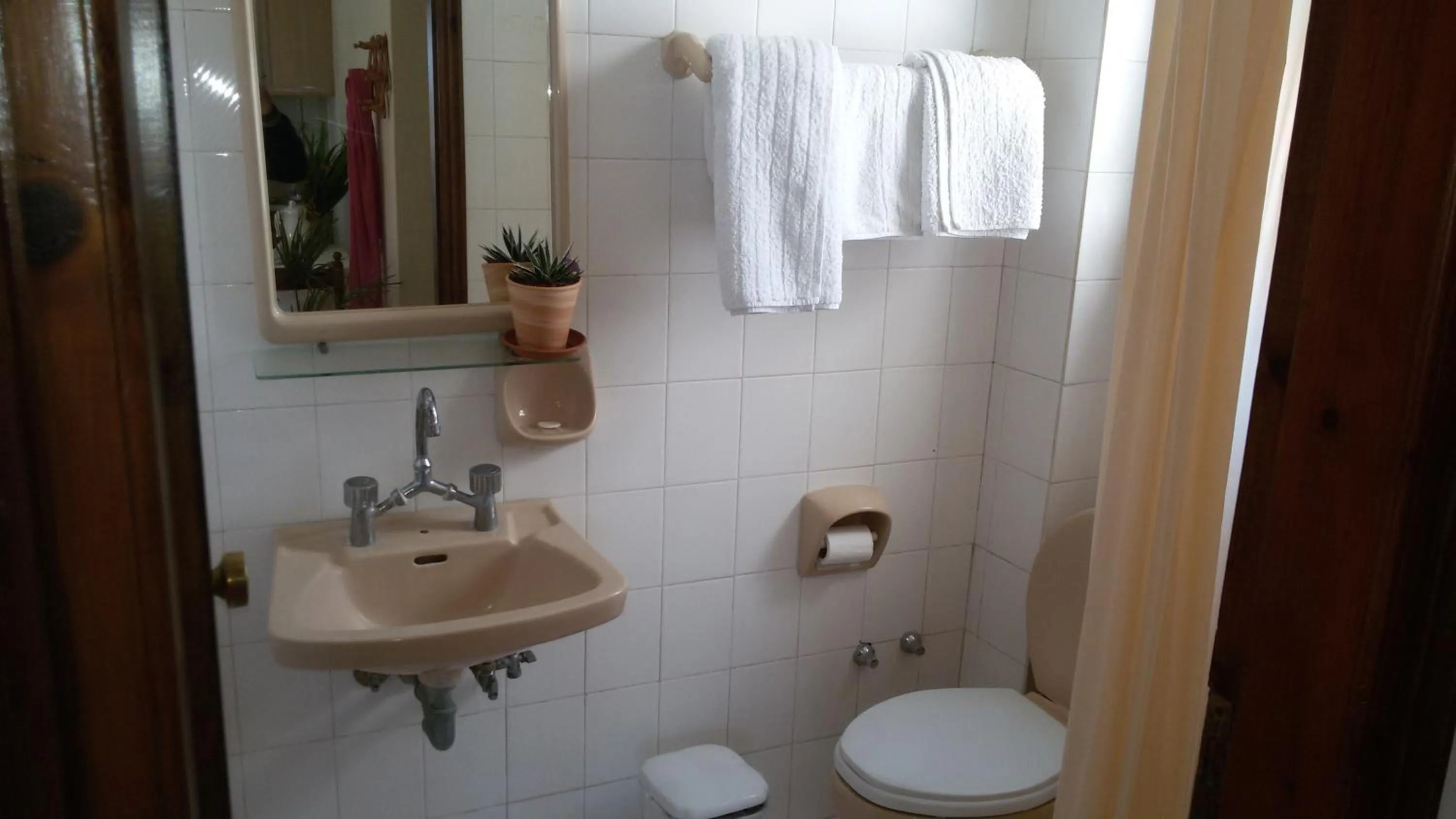 Bathroom in Eftihia Apartments