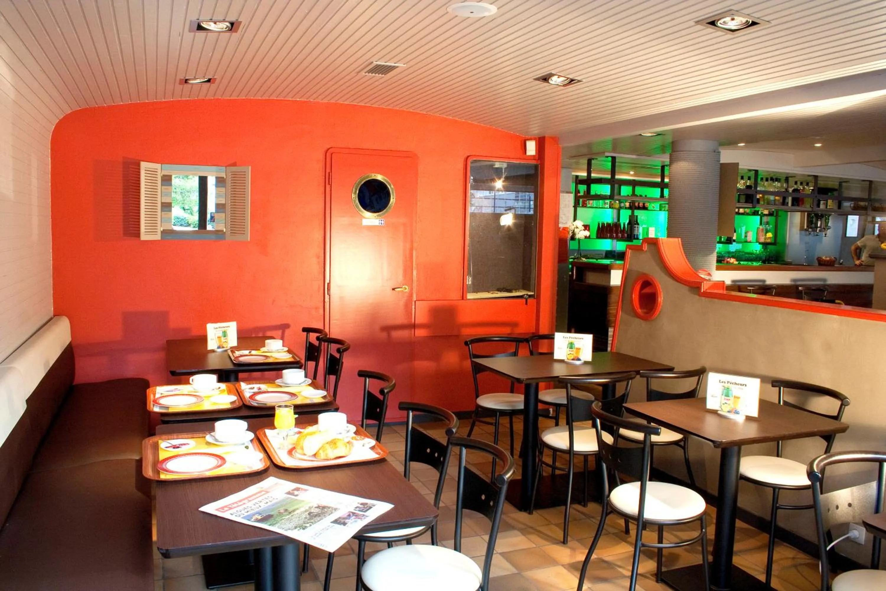 Restaurant/places to eat in Hotel les Pecheurs