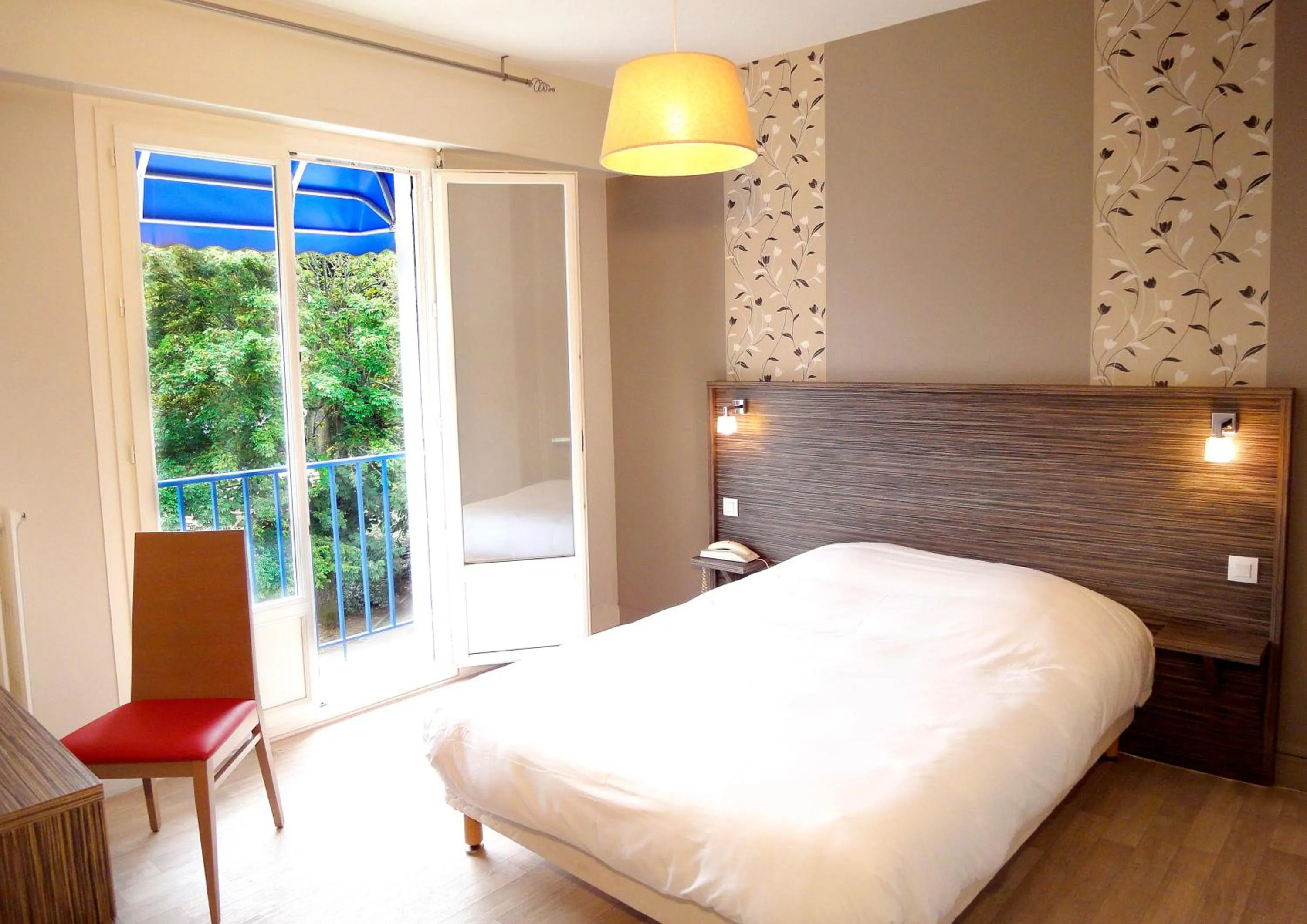 Bedroom, Bed in Hotel les Pecheurs