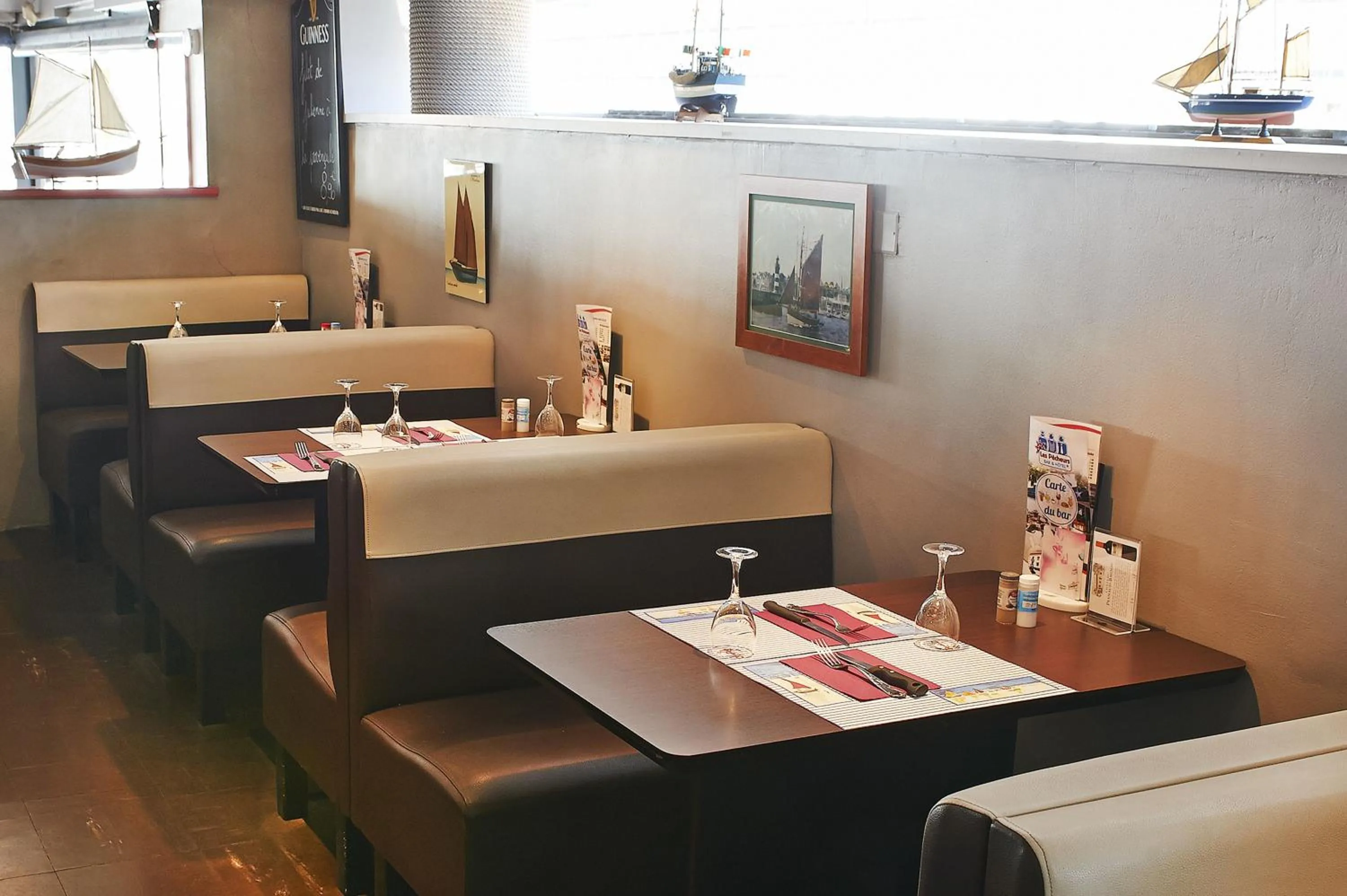 Restaurant/places to eat in Hotel les Pecheurs