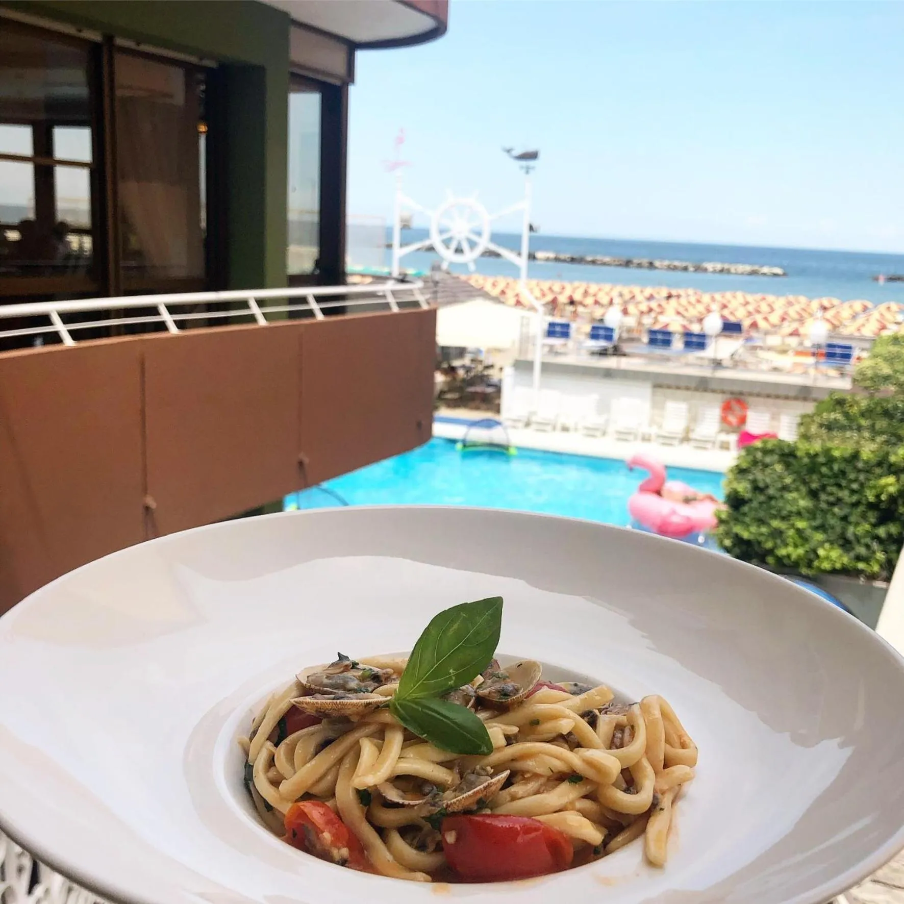 Food in Hotel Flamingo