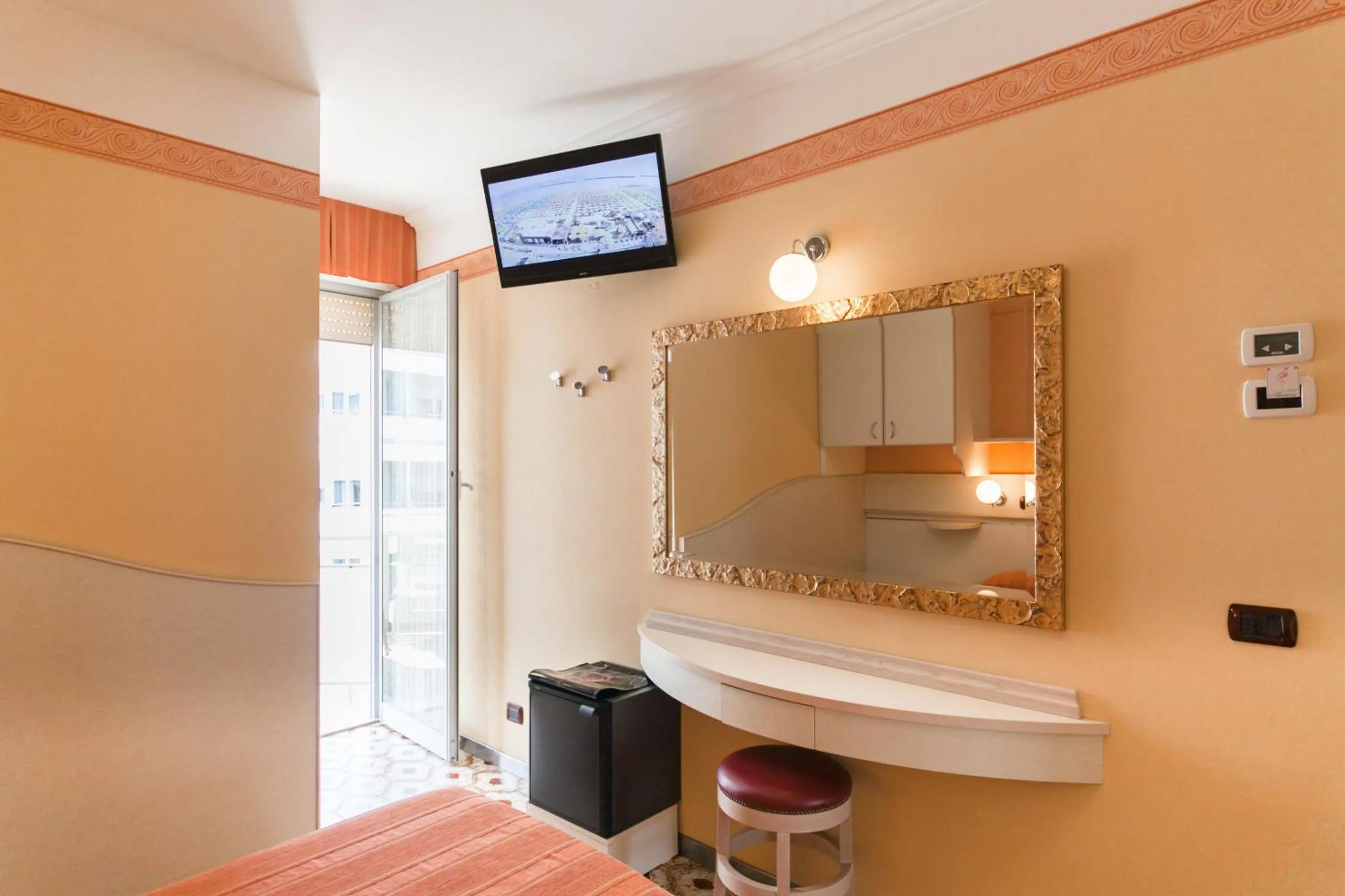 TV and multimedia in Hotel Flamingo