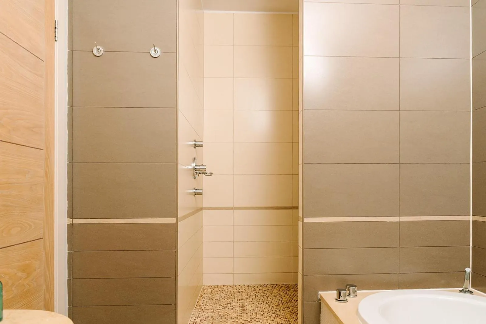 Bathroom in Lainston House