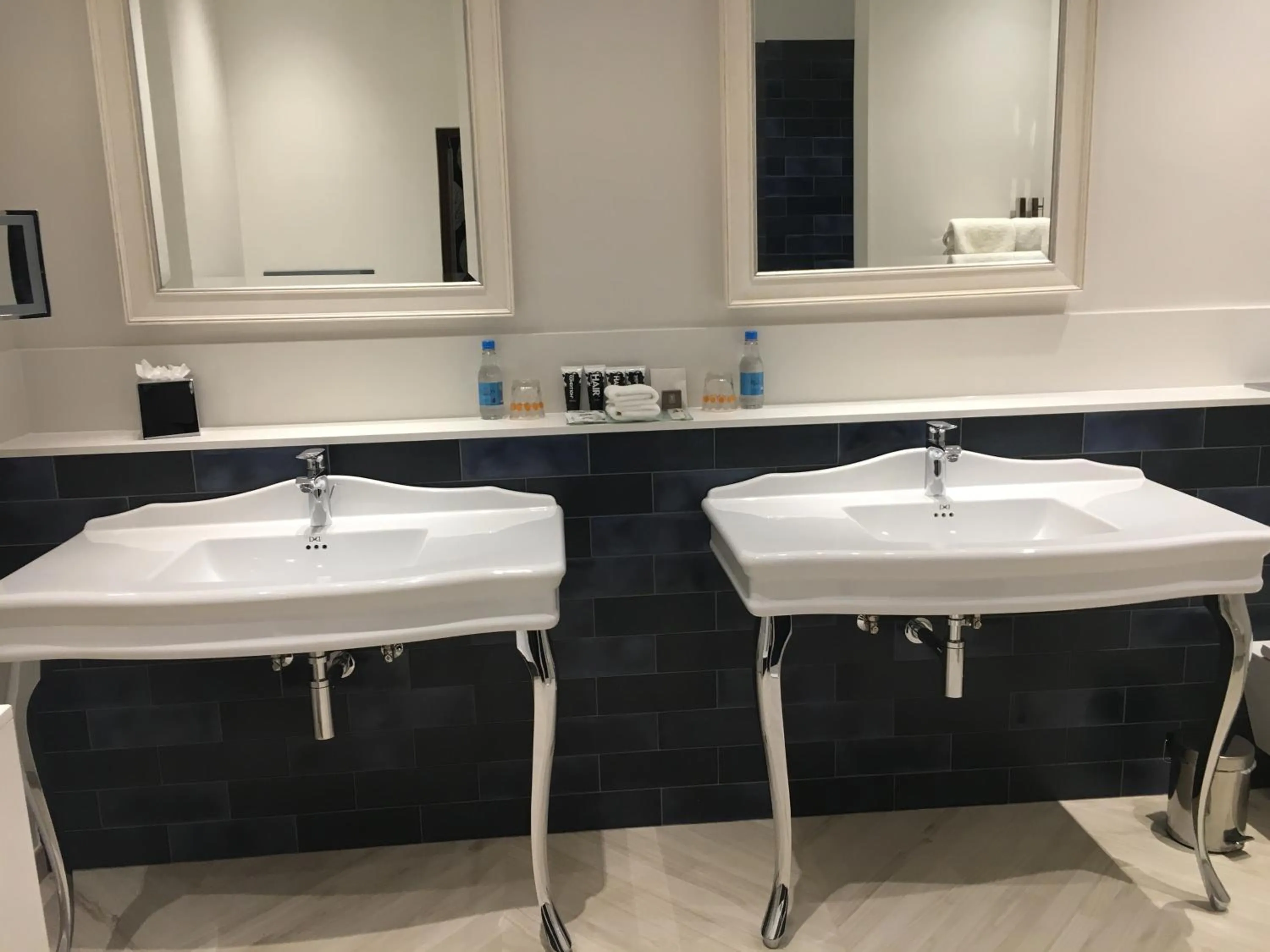 Bathroom in Lainston House