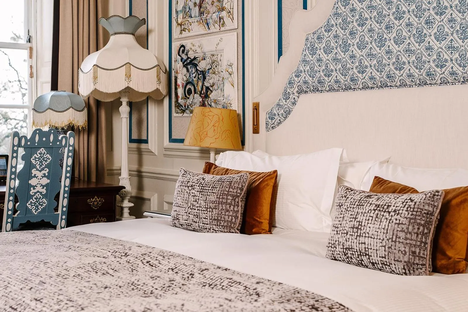 Bed in Lainston House