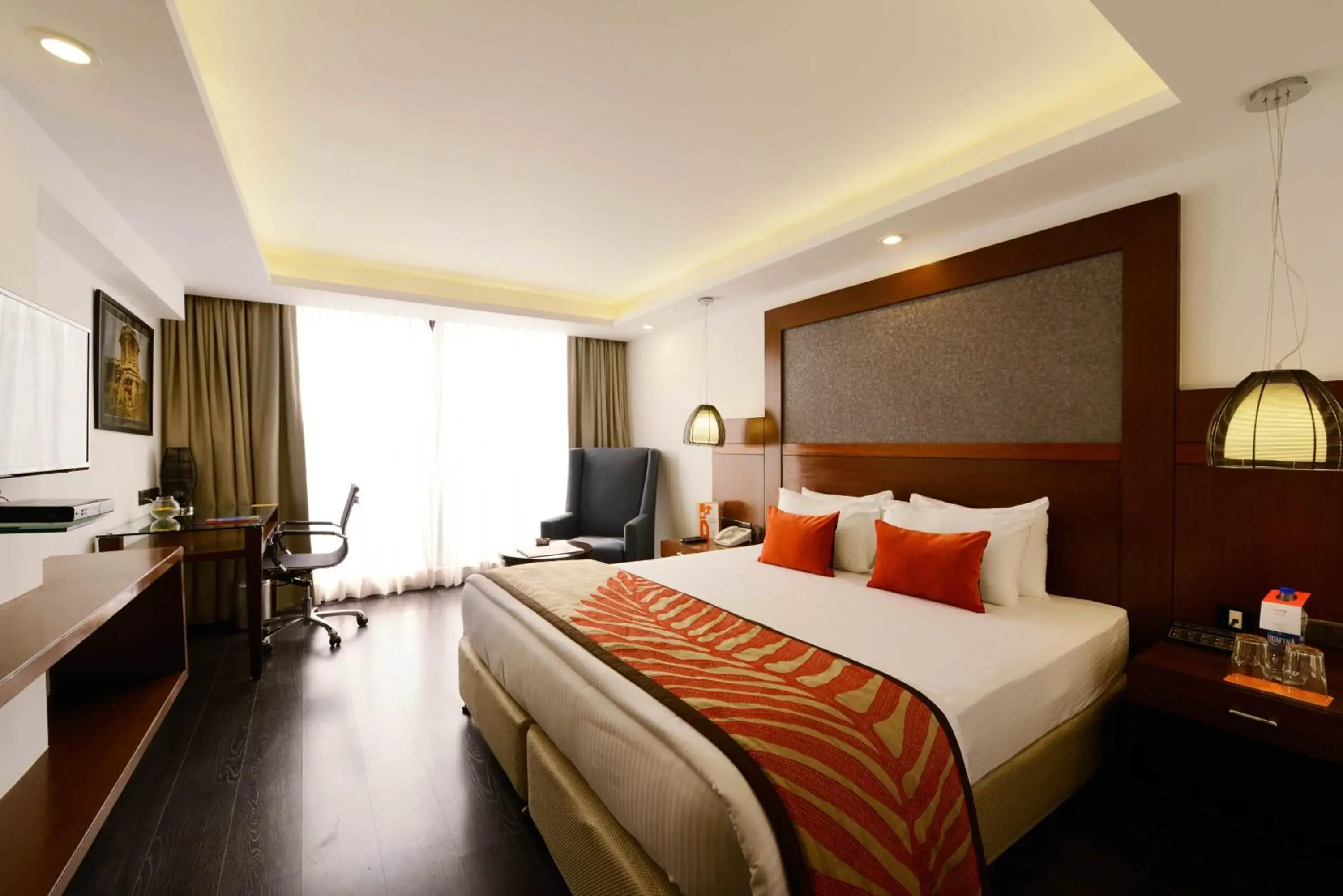 Studio in The Cunningham Hotel Bangalore Studio in The Cunningham Hotel Bangalore