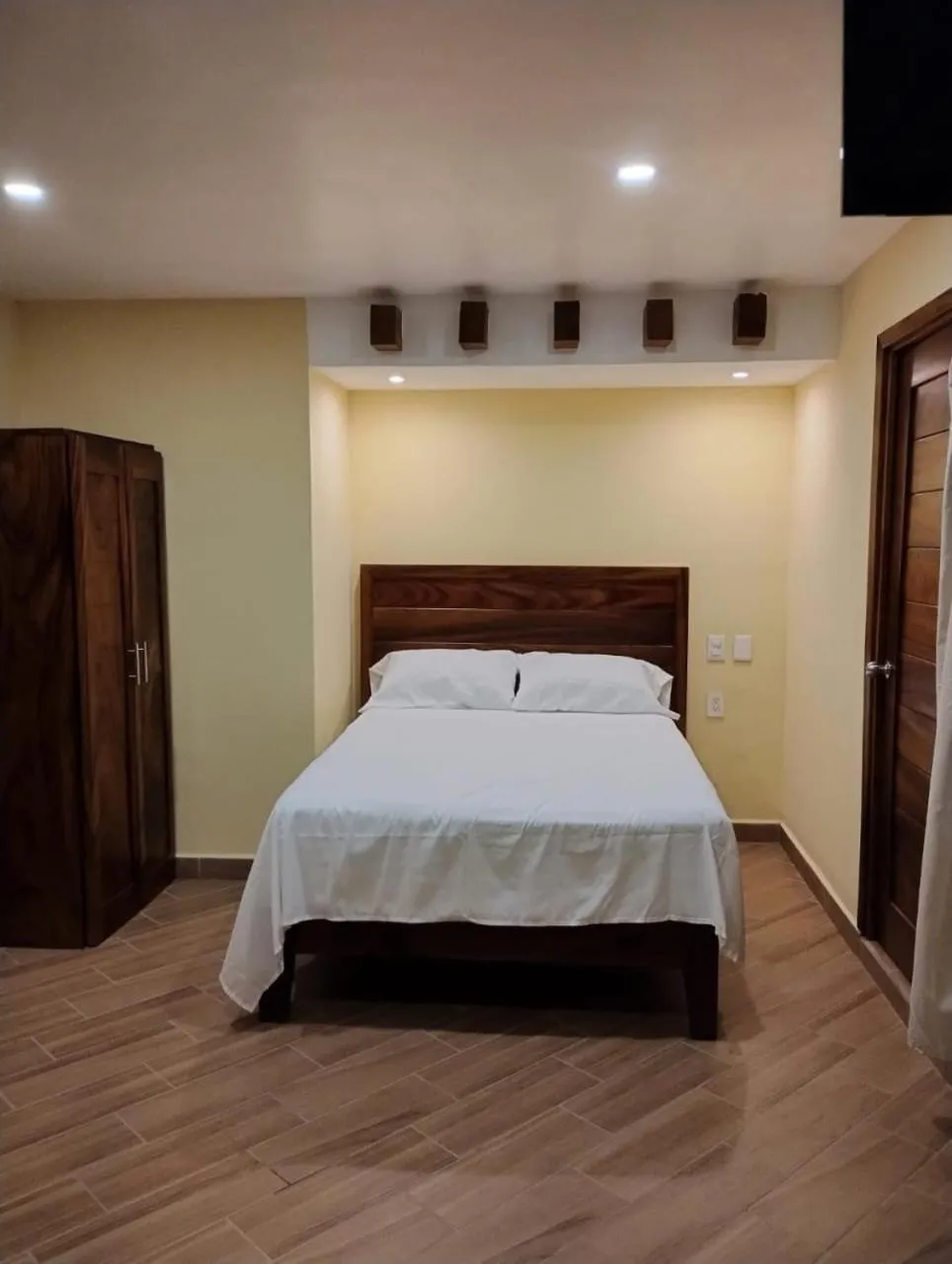 Bed in Hotel Rio Mar