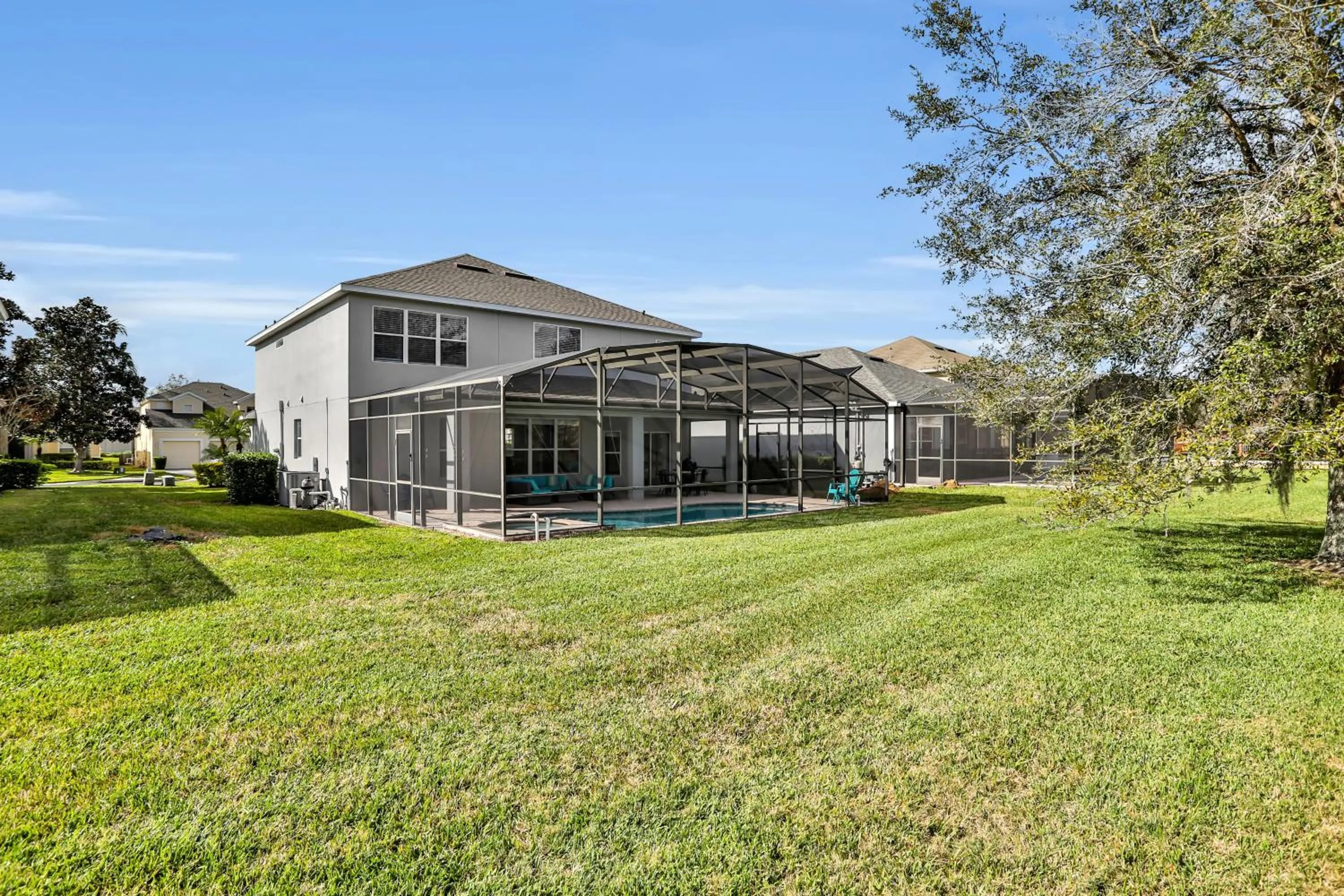 Themed Luxury 6BR Getaway with Resort Amenities