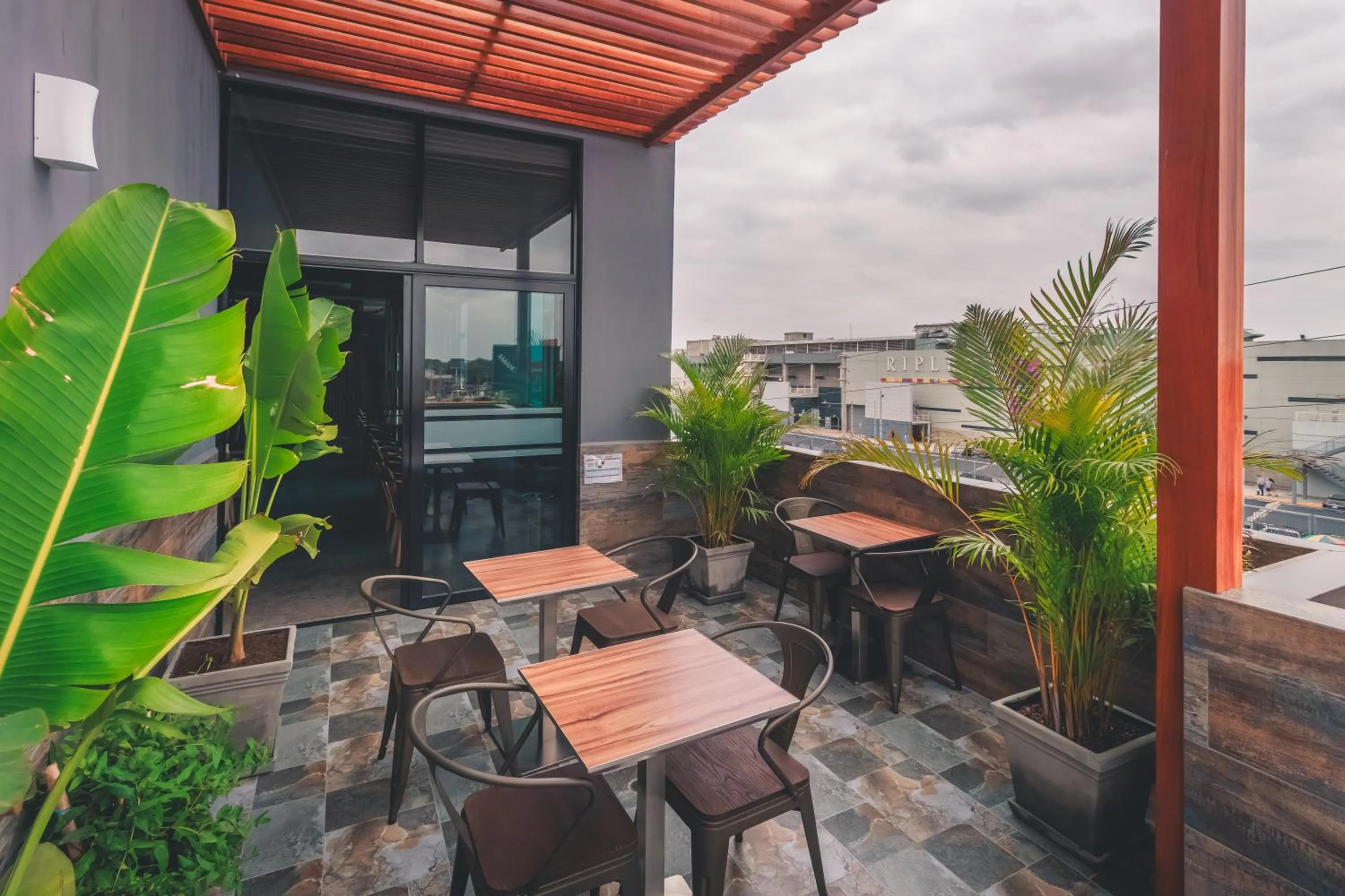 Patio in Lyz Business Hotel Piura
