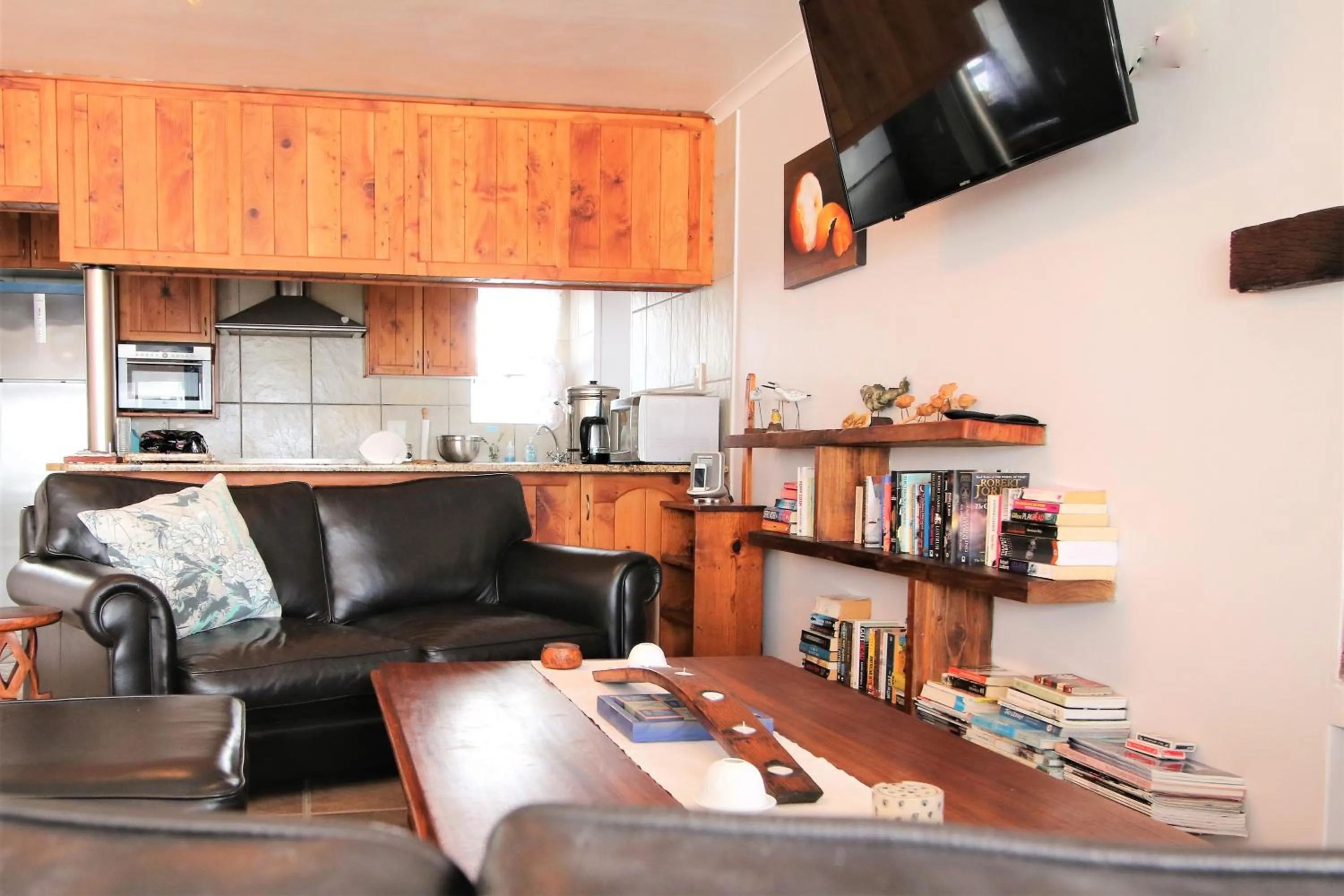 Lounge or bar in Baywatch Guest House