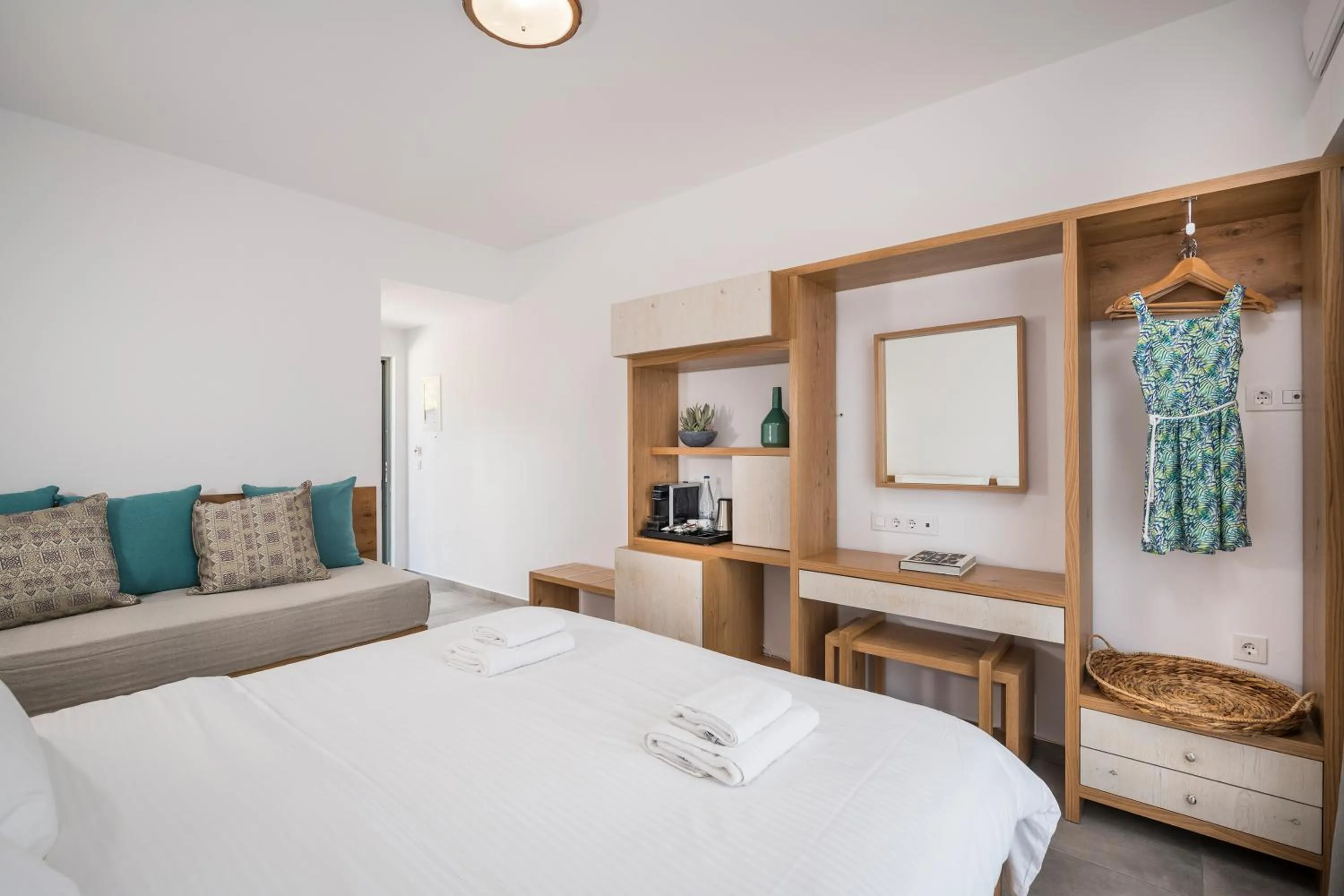 Bed in Glykeria Hotel