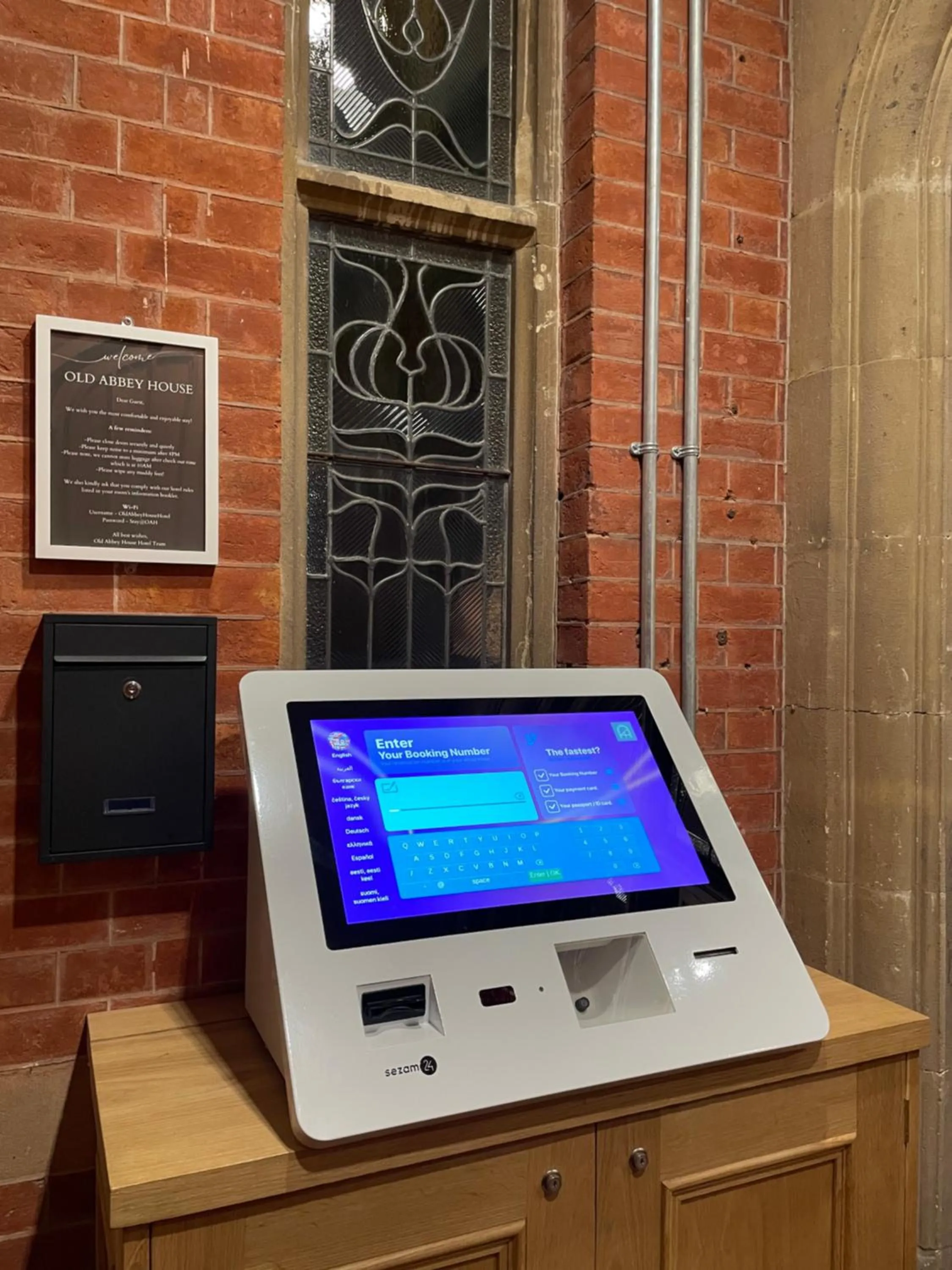 Lobby or reception in Old Abbey House
