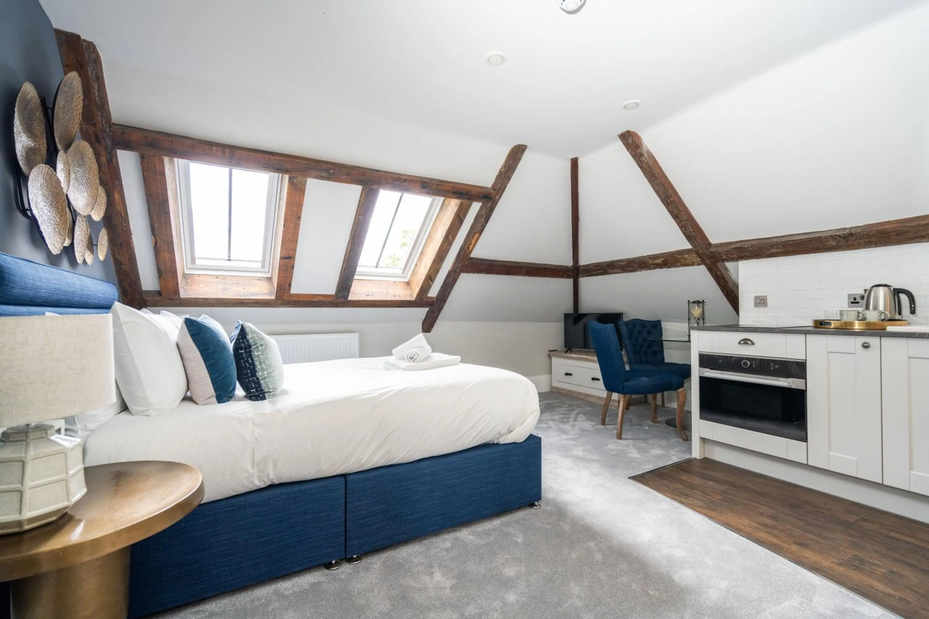 Kitchen or kitchenette, Bed in Old Abbey House