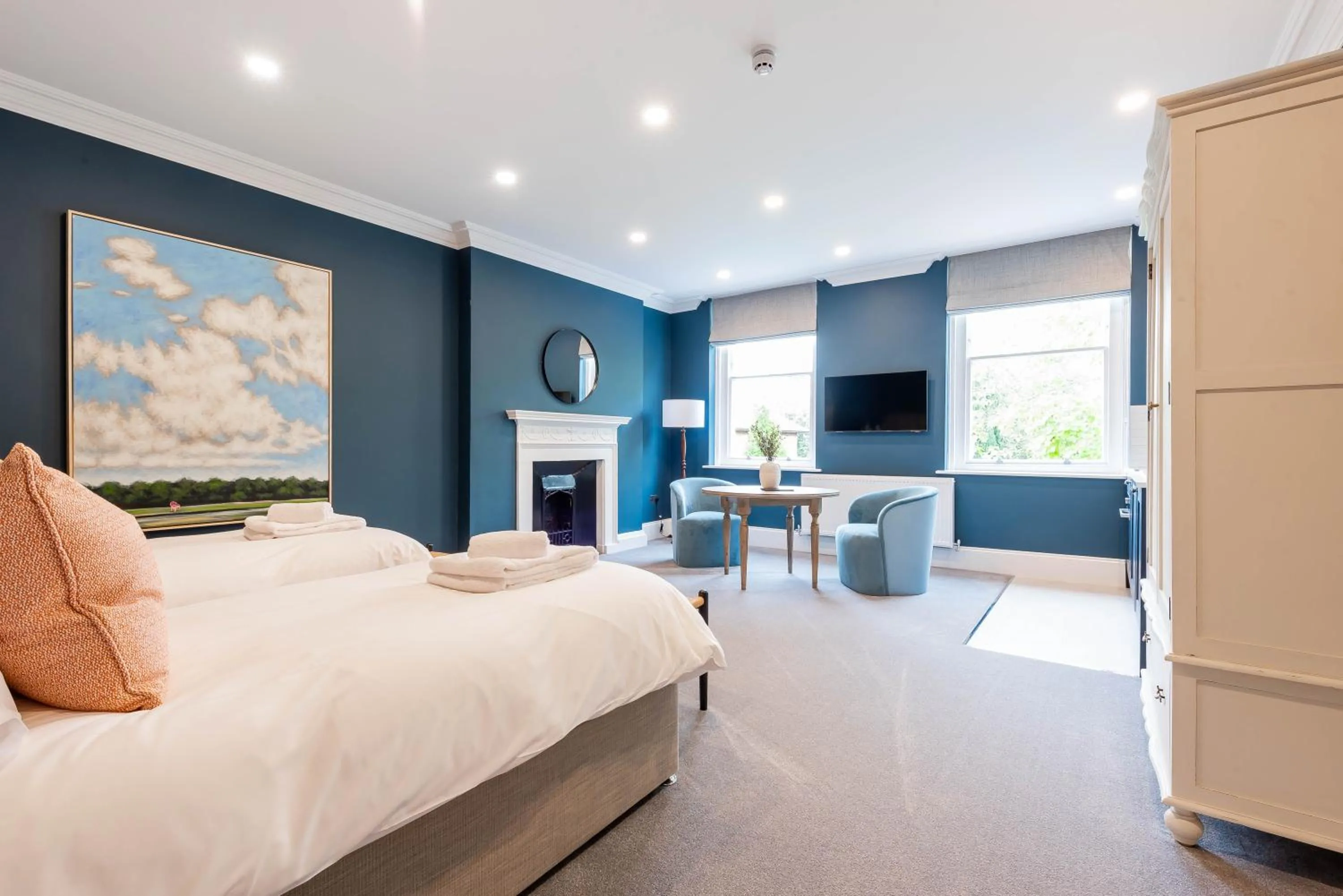 TV and multimedia, Bed in Old Abbey House