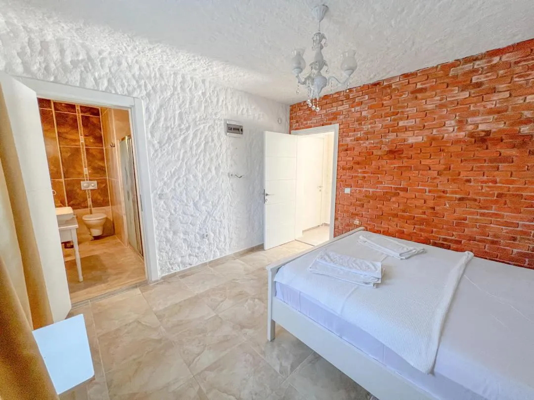 Bed in Gonulhan Hotel