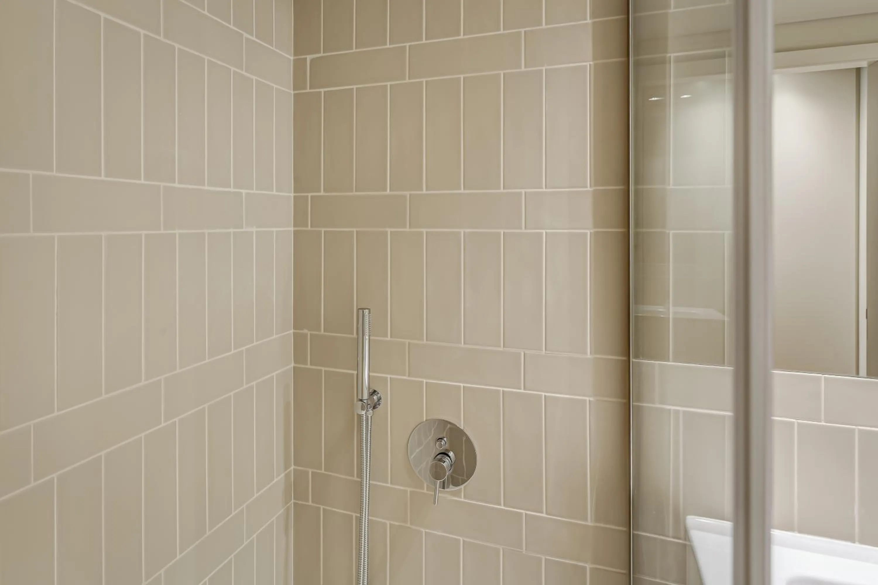 Shower in Blissful Suites Porto by gaiarooms