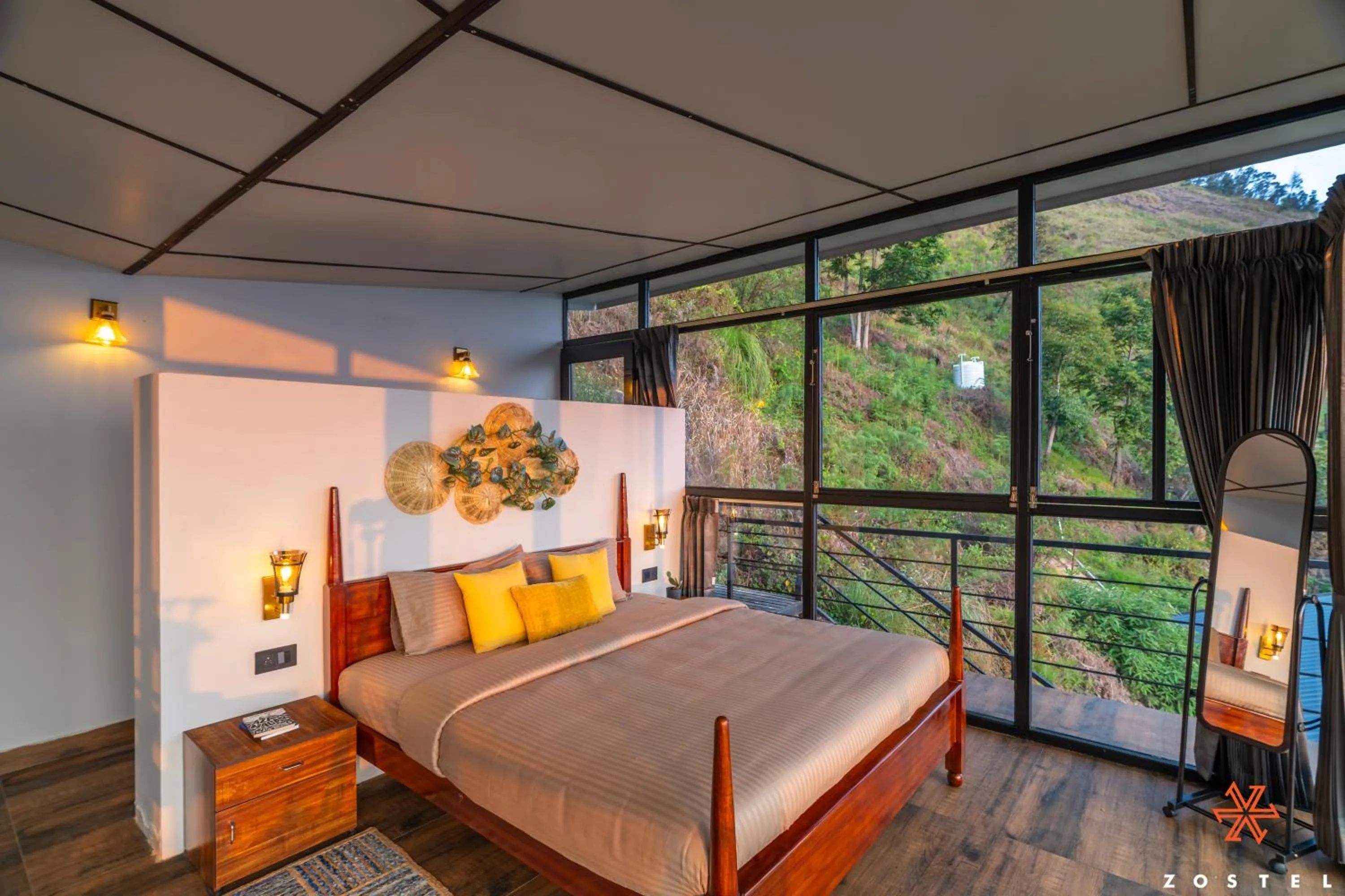 Bedroom, Bed in Zostel Plus Poombarai, Kodaikanal