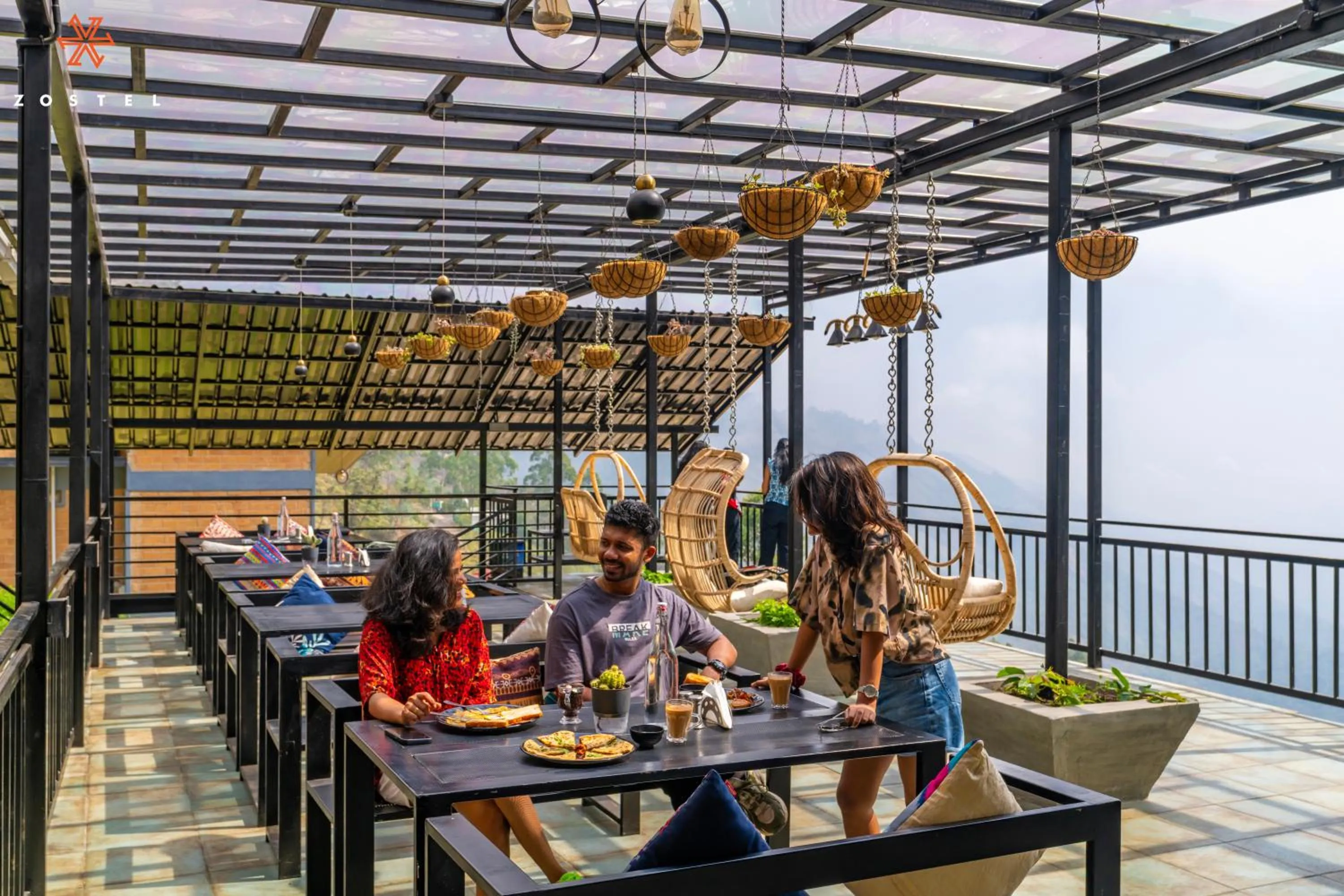 Restaurant/places to eat in Zostel Plus Poombarai, Kodaikanal