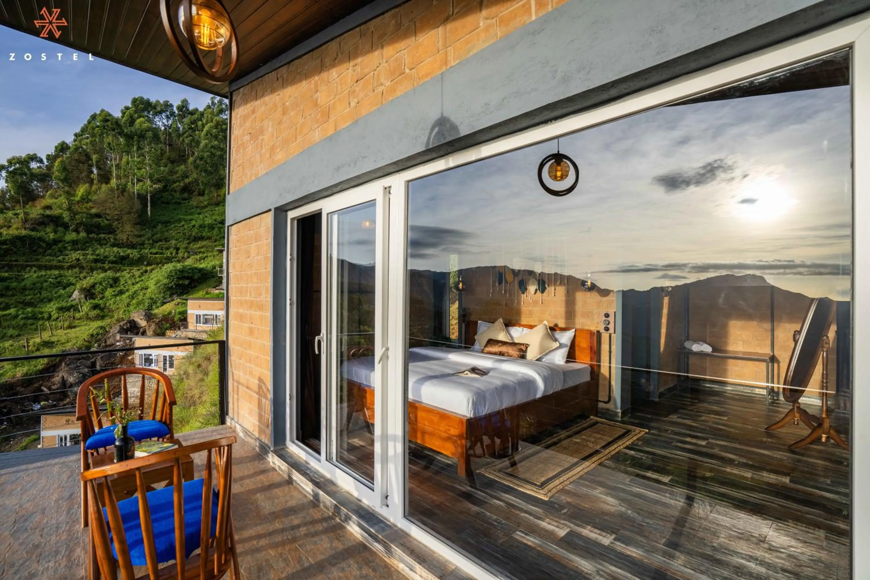Balcony/Terrace, Bed in Zostel Plus Poombarai, Kodaikanal
