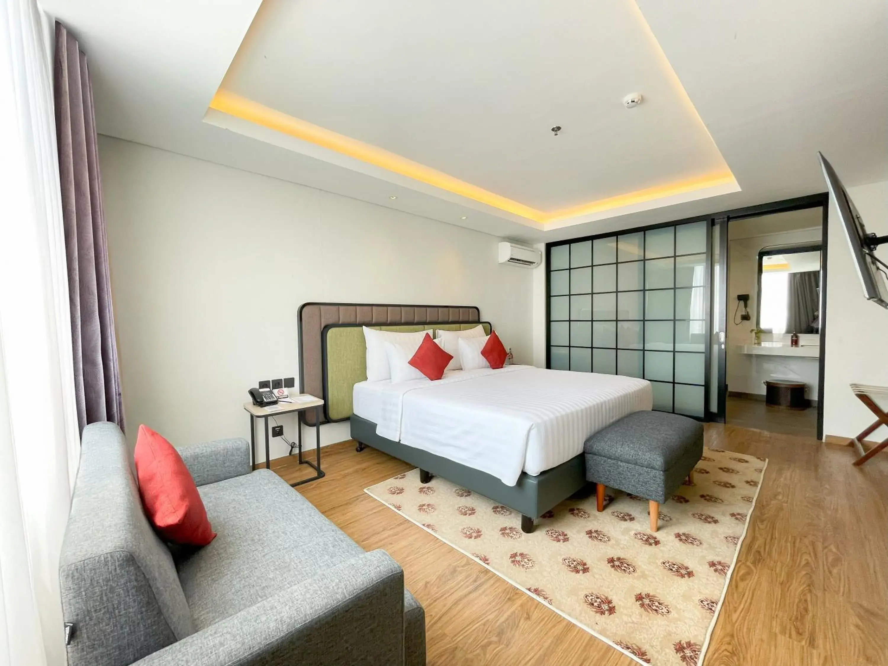 Presidential Suite in Luminor Hotel Padjadjaran Bogor by WH Presidential Suite in Luminor Hotel Padjadjaran Bogor by WH