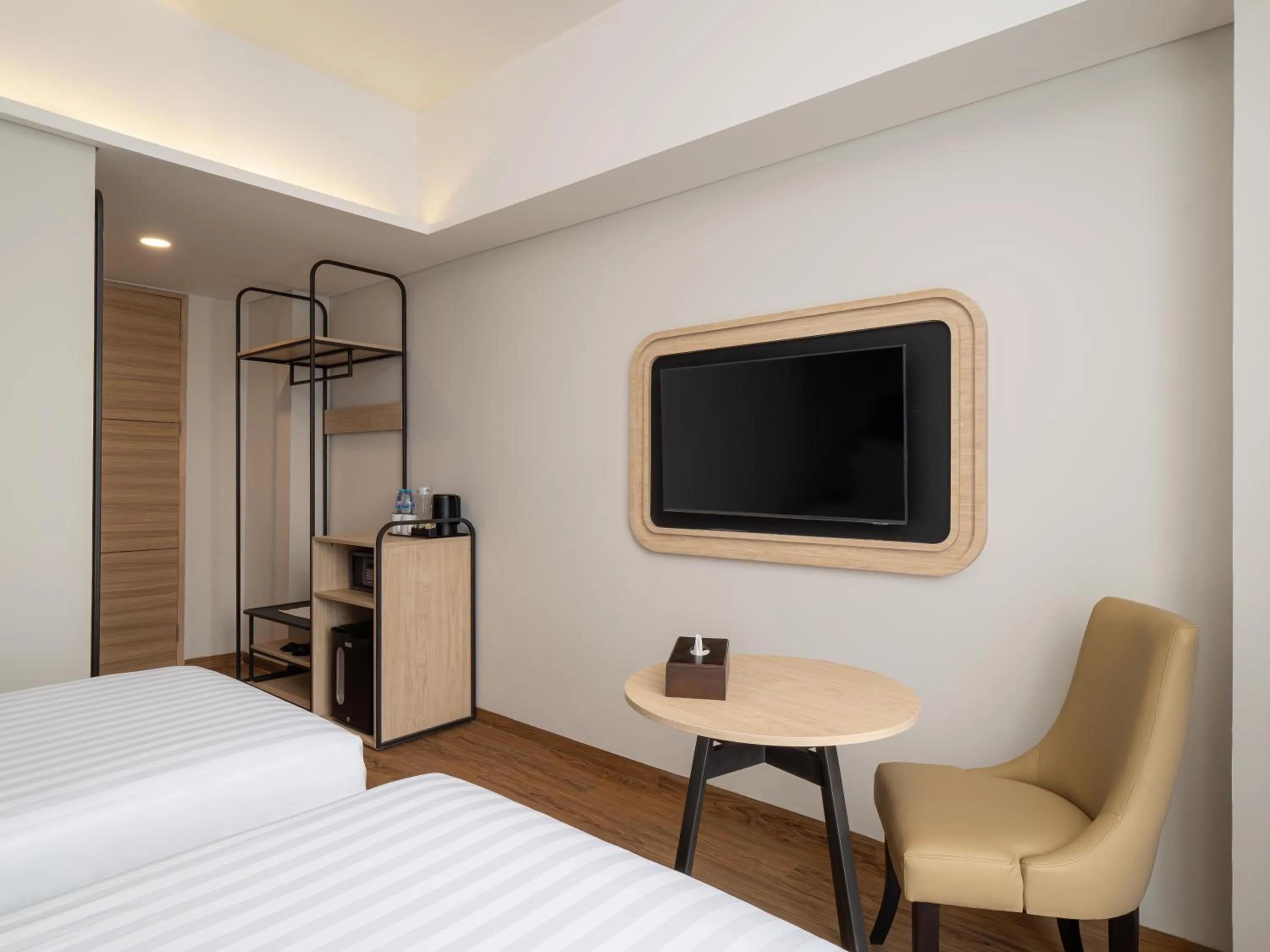 Bedroom, Bed in Luminor Hotel Padjadjaran Bogor by WH