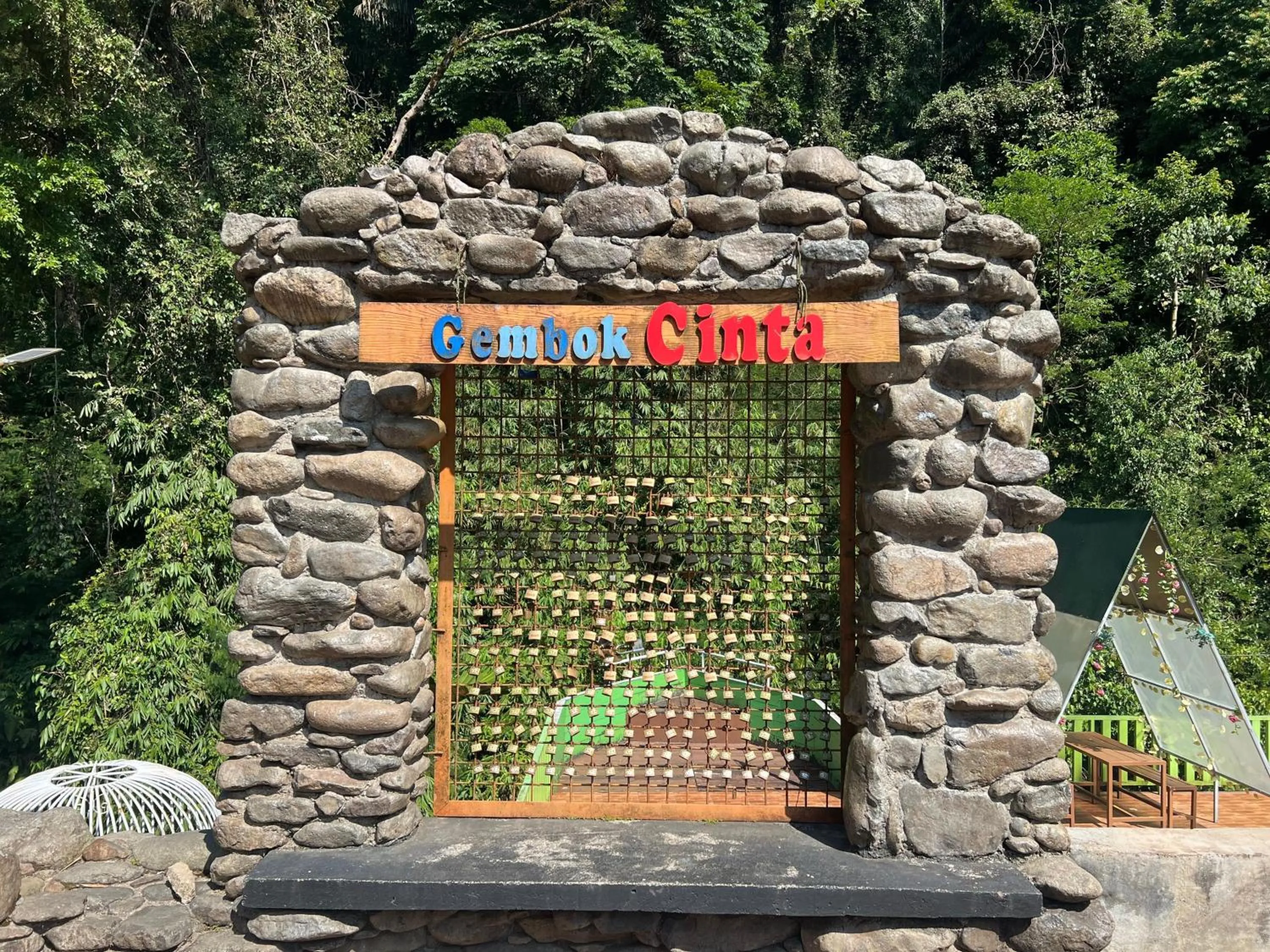 Kampung Karuhan Eco Green Park Sumedang