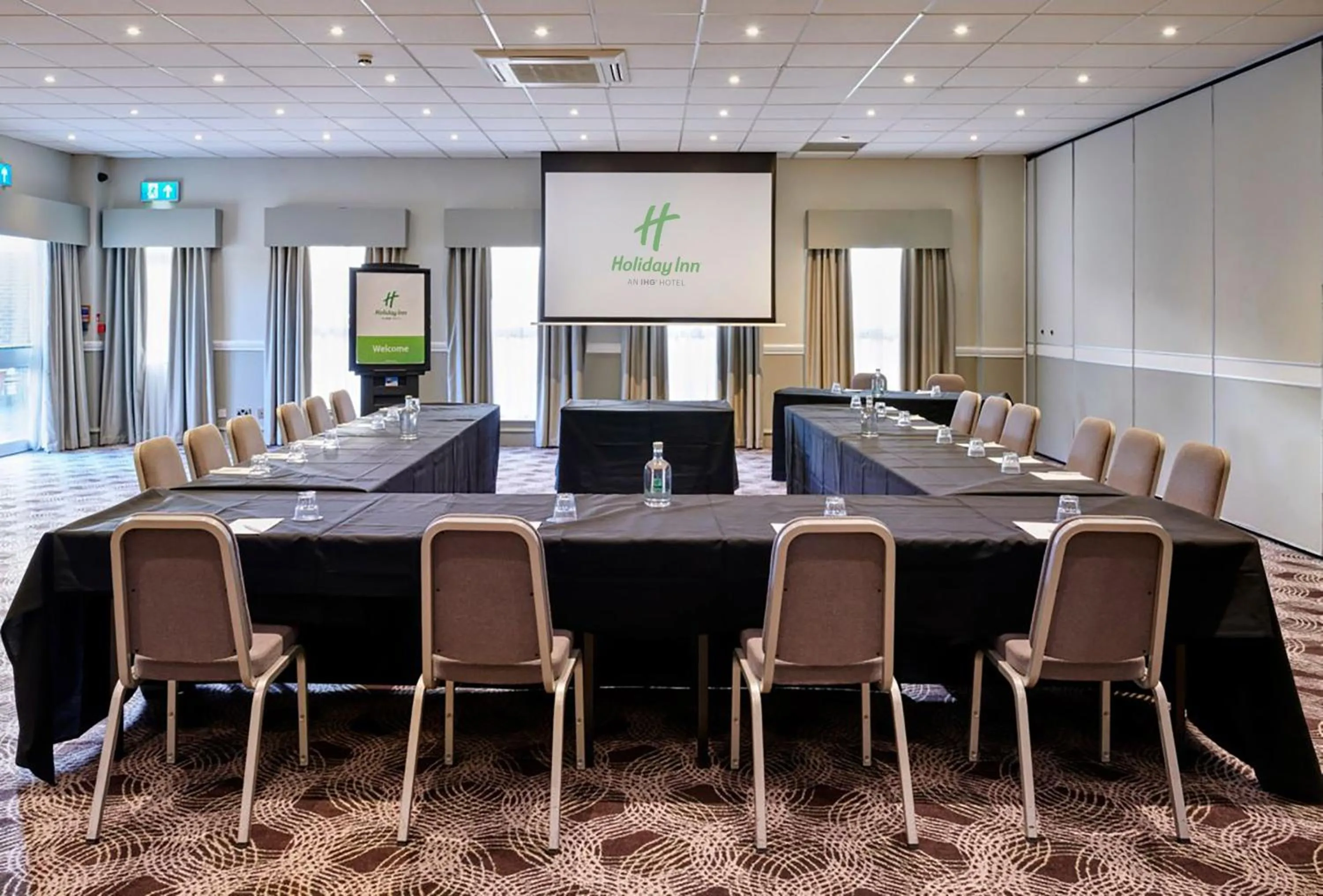 Meeting/conference room in Holiday Inn Leeds Garforth by IHG