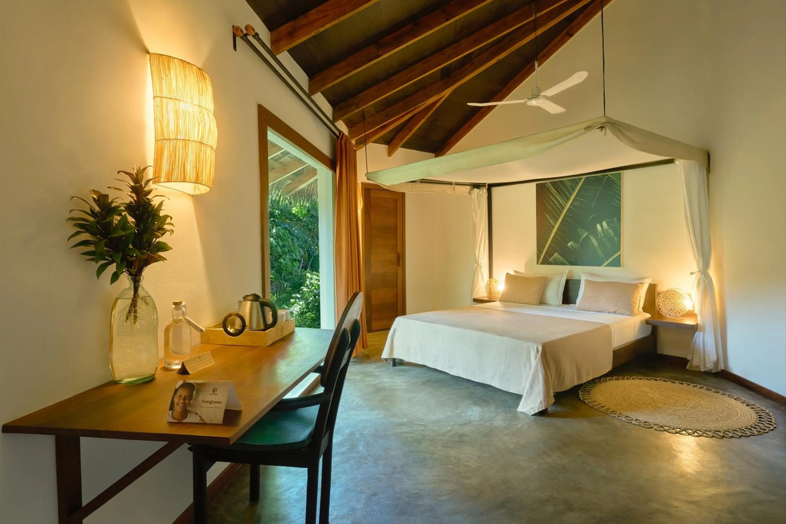 Patio, Bed in Loharano Lodge