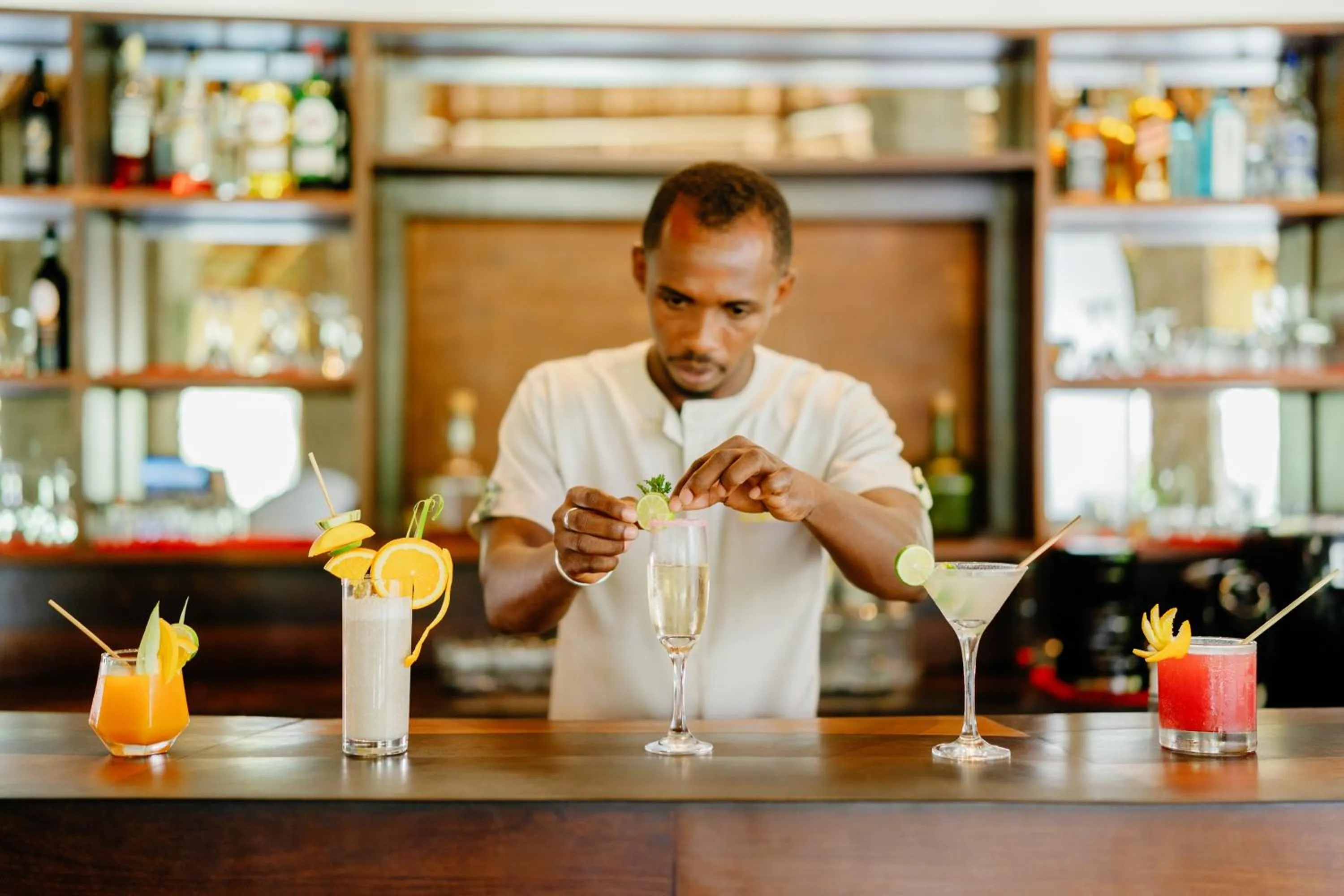 Lounge or bar in Loharano Lodge