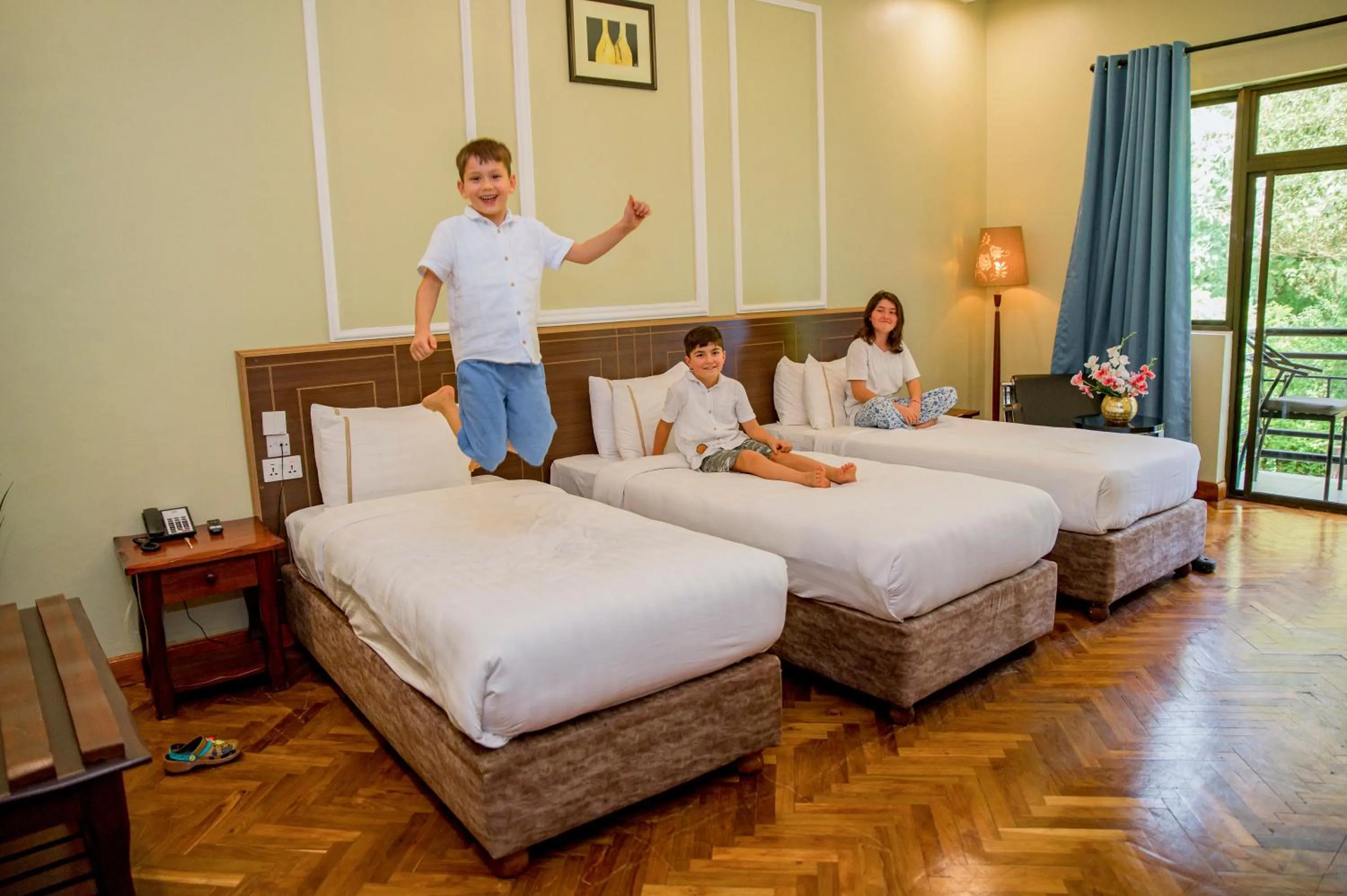 Bedroom, Bed in Greenside Hotel