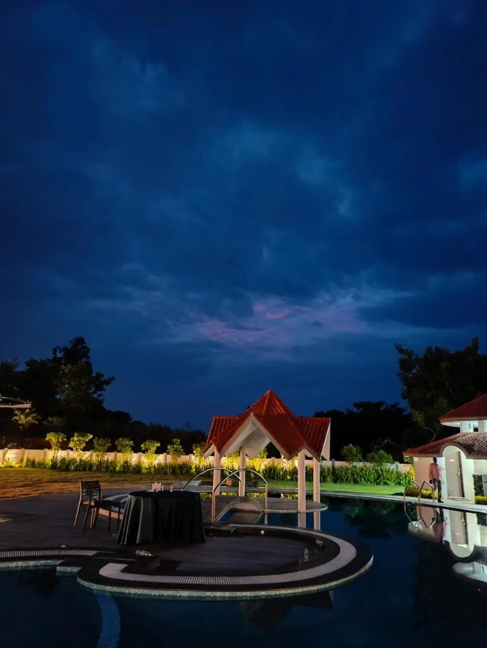 Swimming Pool in Destiny Bay Pool Breeze Resorts