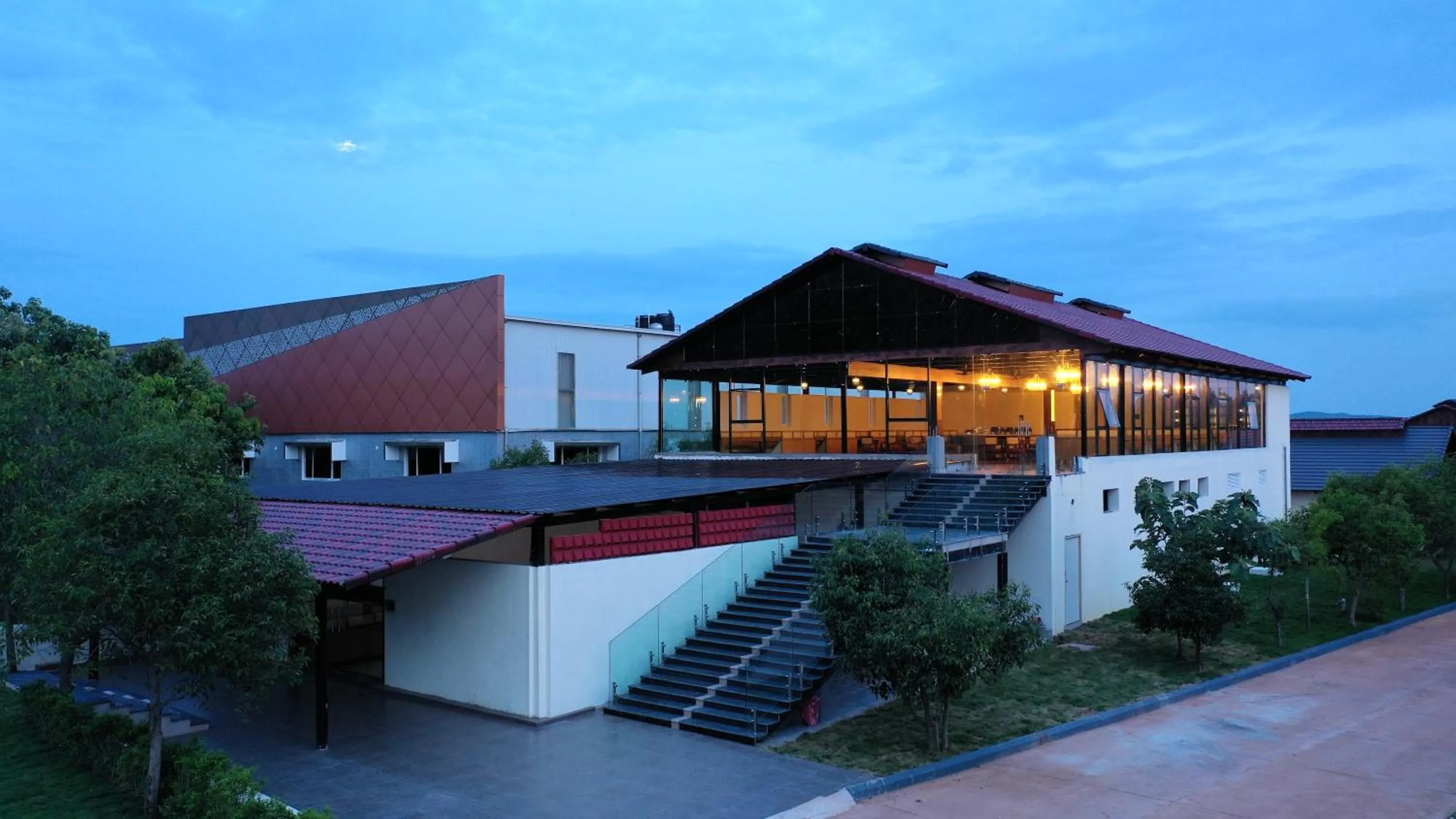 Facade/entrance in Lake Valley Resort and Spa Tirupati, 27 kms from Talakona Waterfall